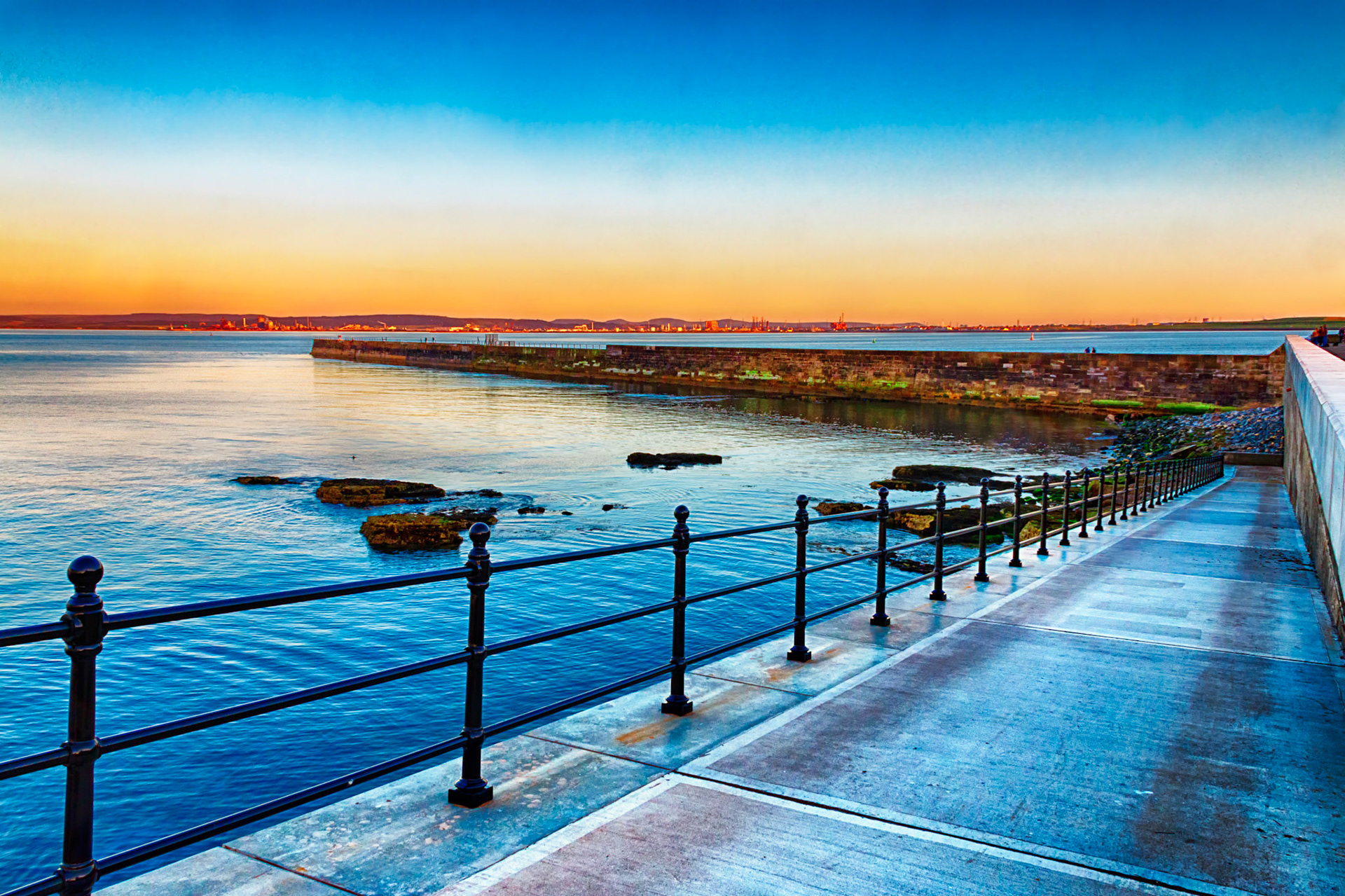The Heugh Breakwater