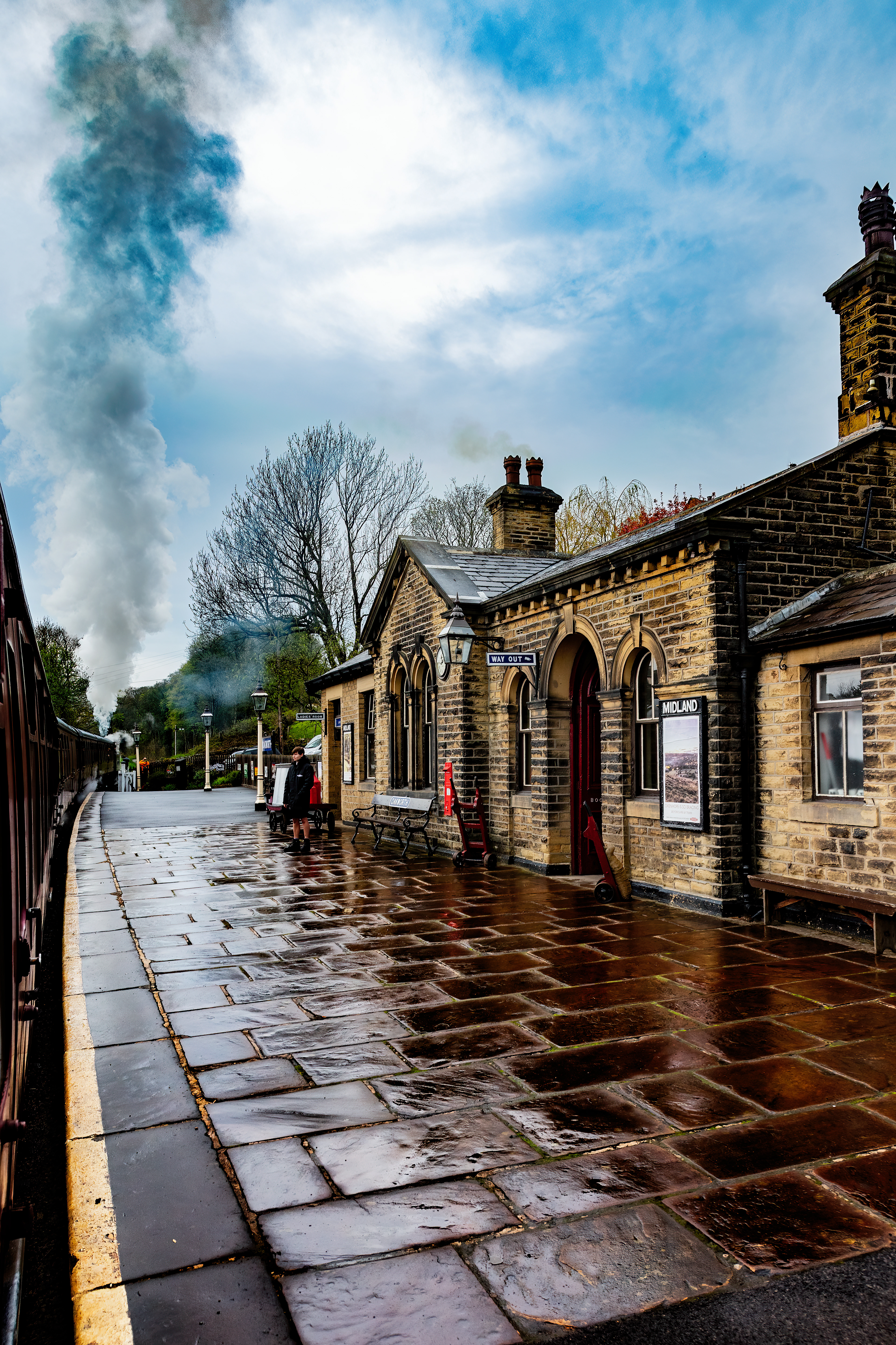 Oakworth - Wet & Sunny