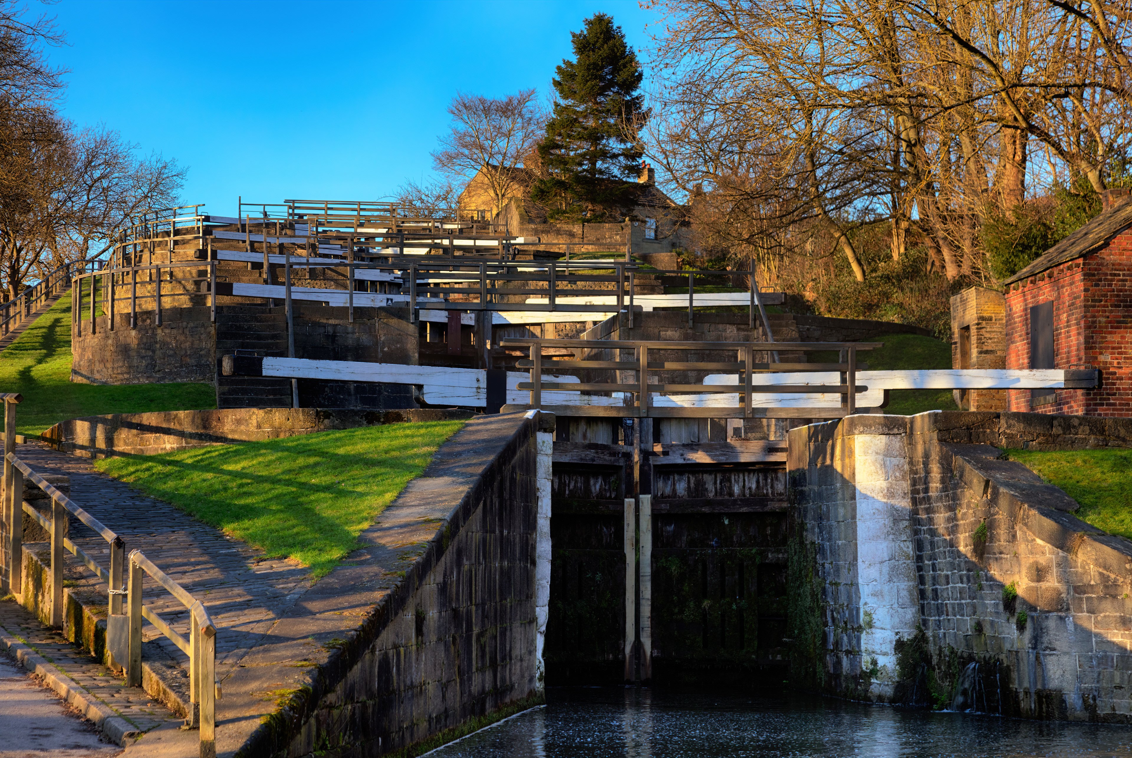 Leeds & Liverpool canal - Bingley Five Rise stairway