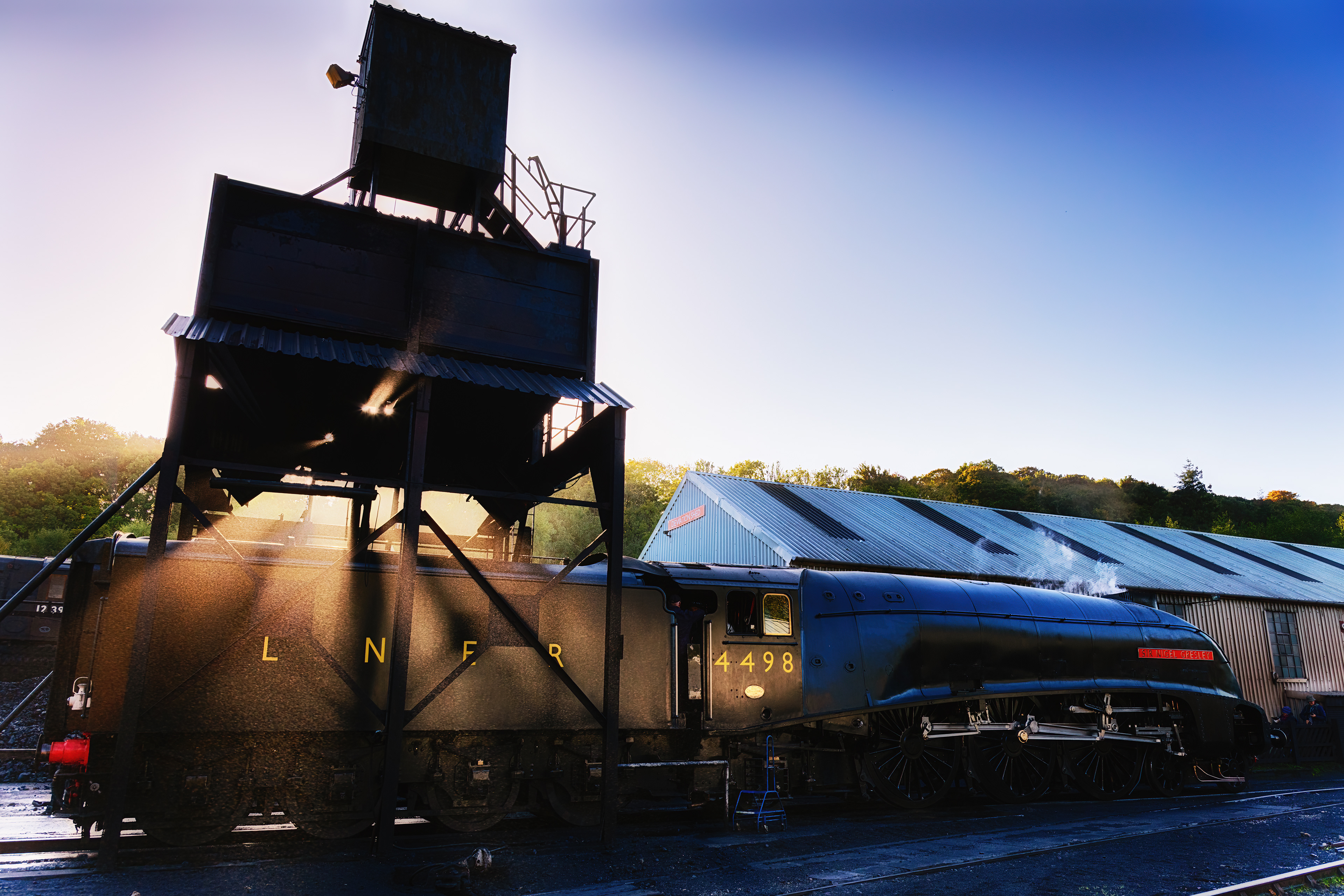 8736 - SNG Coaling at Grosmont