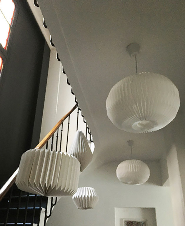 pluie de lumière dans le couloir