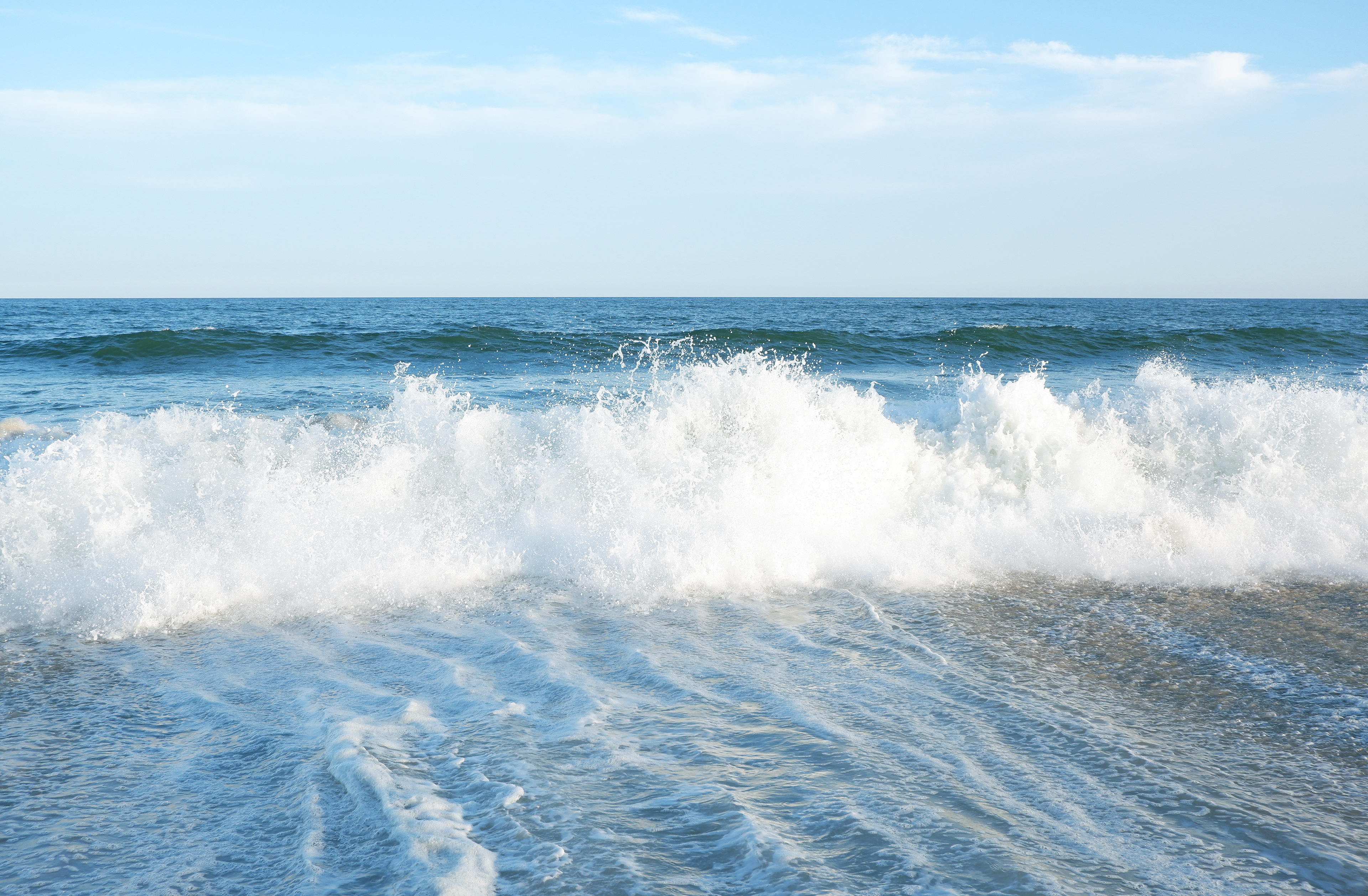 Wave crashing