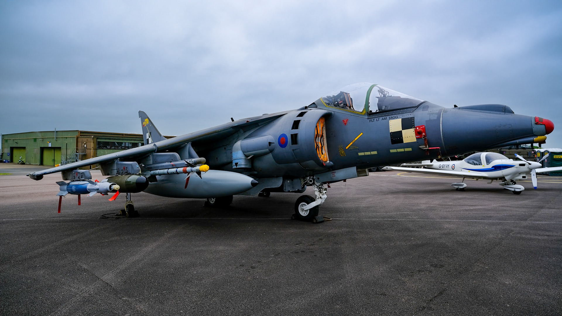Harrier with Grob Tutor