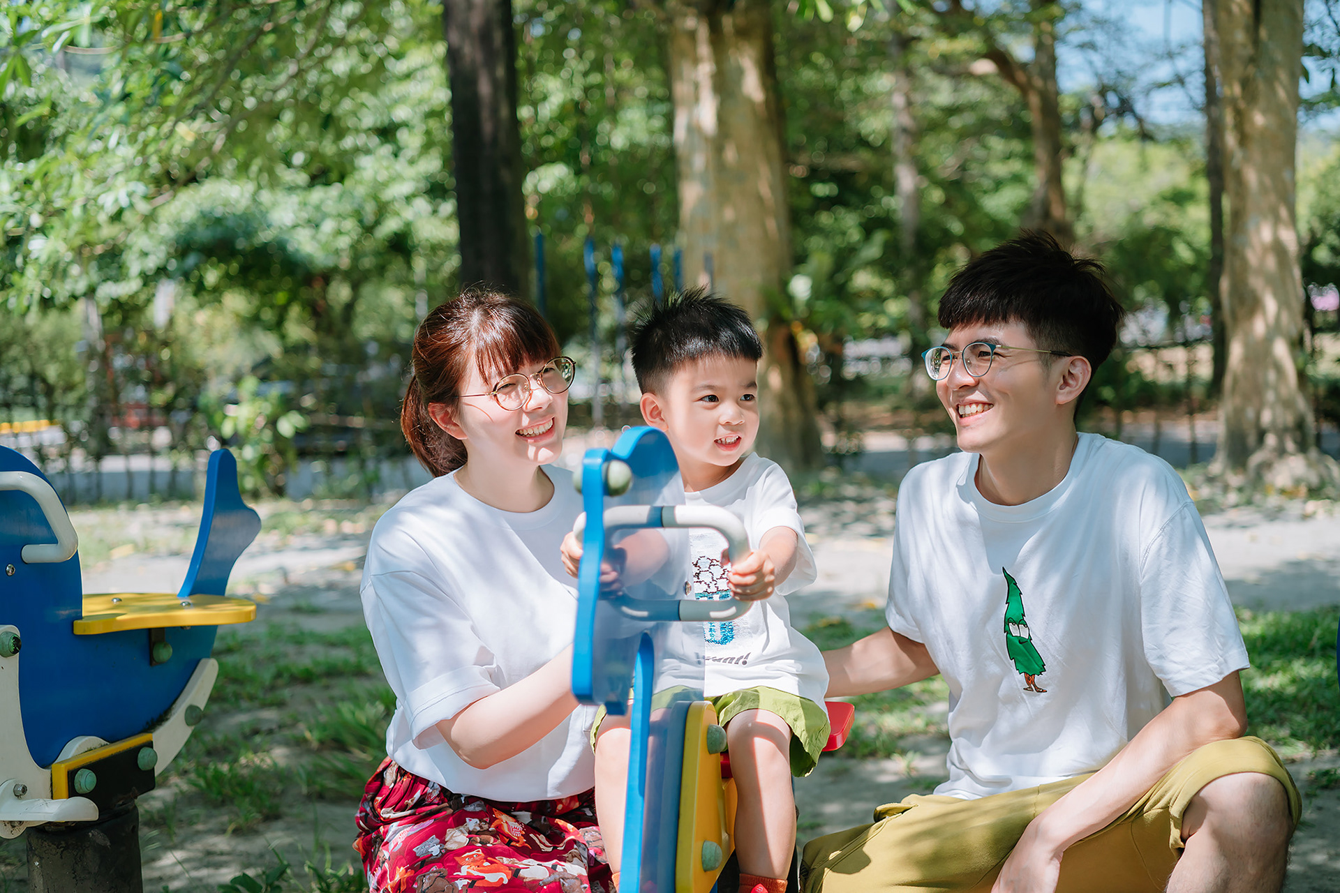 We are family|天ㄟ露營車|家庭寫真|生活感風格寫真|邊玩邊拍| A-Z阿志叔叔 作品