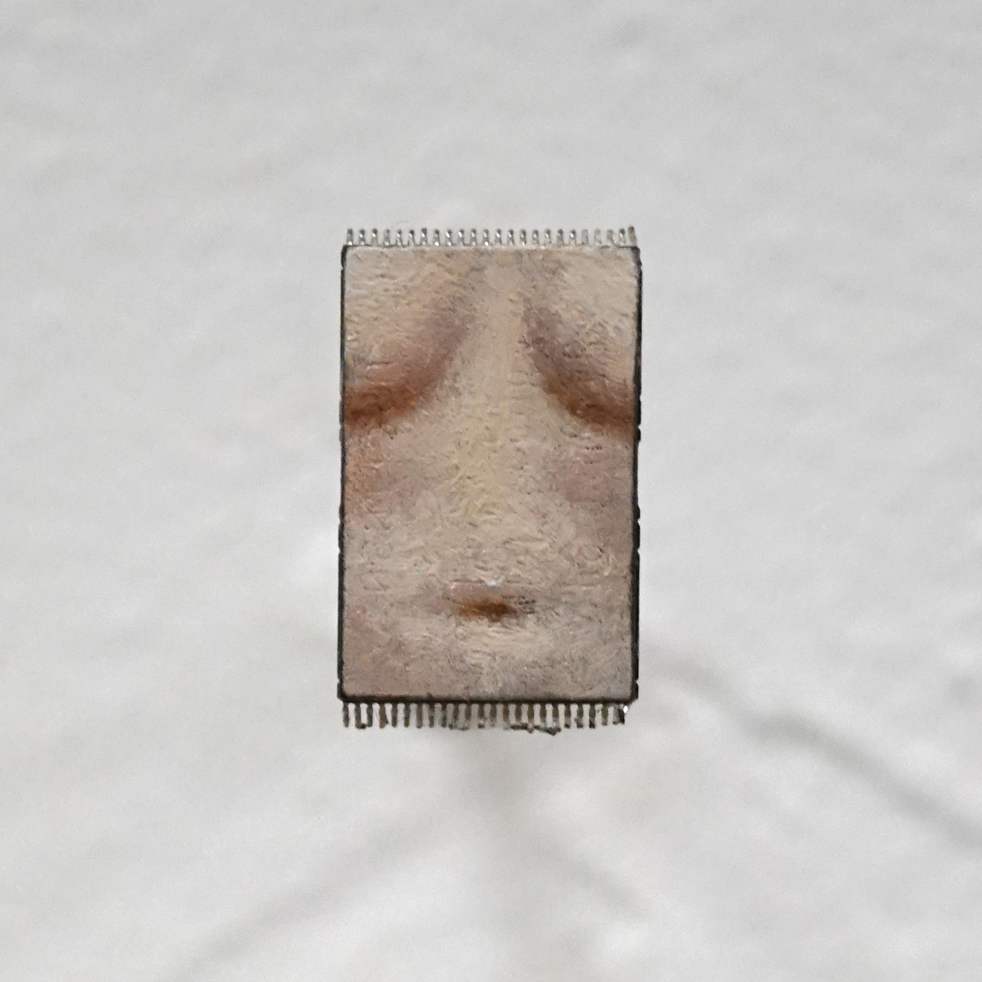 Torso (female), 2x1 cm