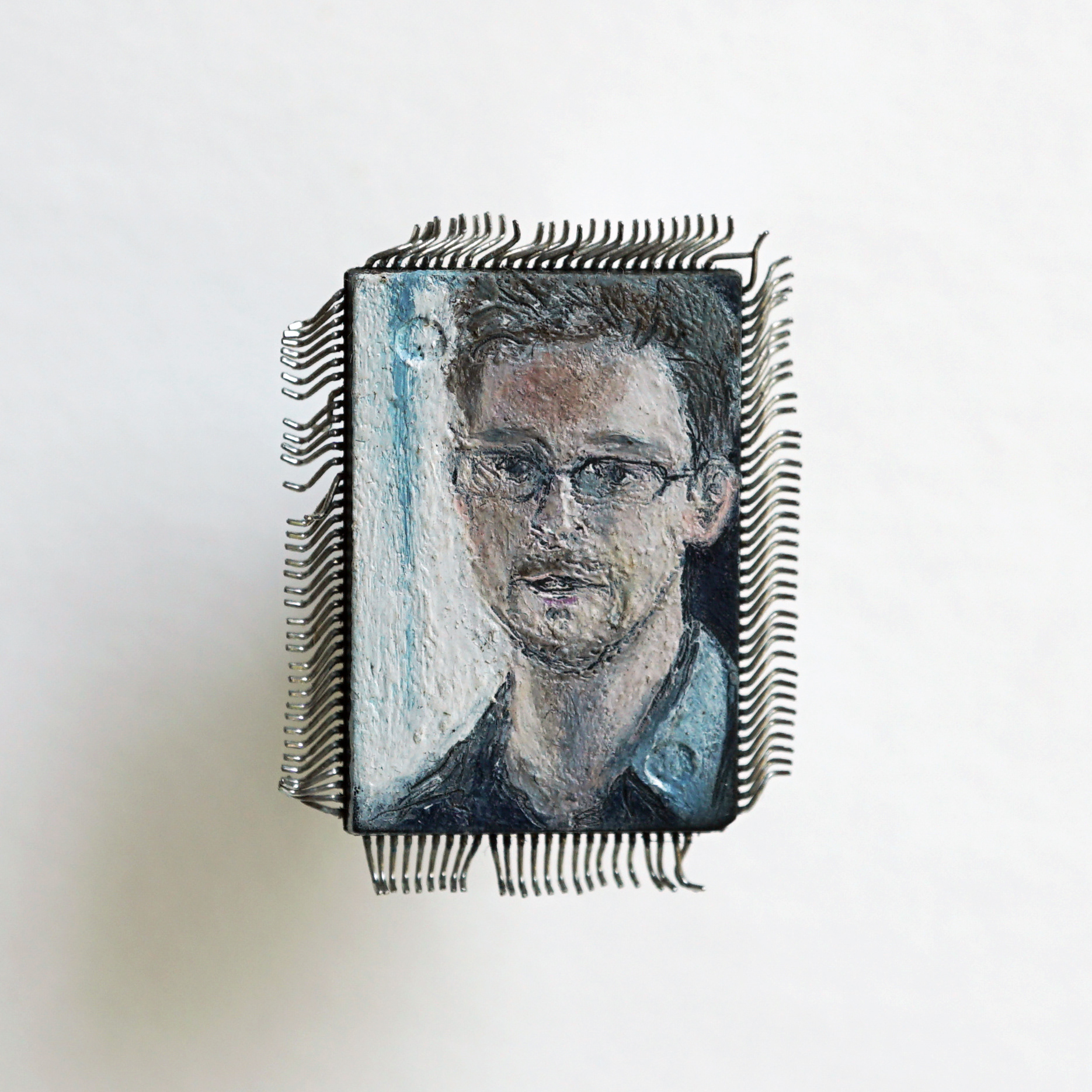 Snowden, OIl paint on microchip, 1.5 x 1 cm, 2015