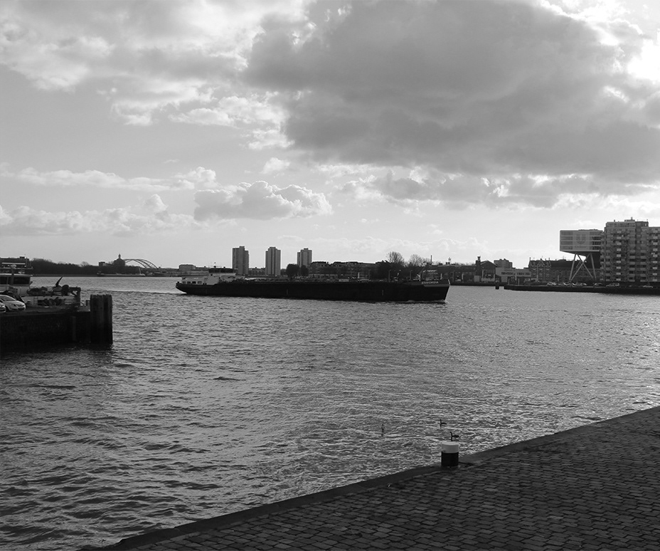 port activity, waters edge
