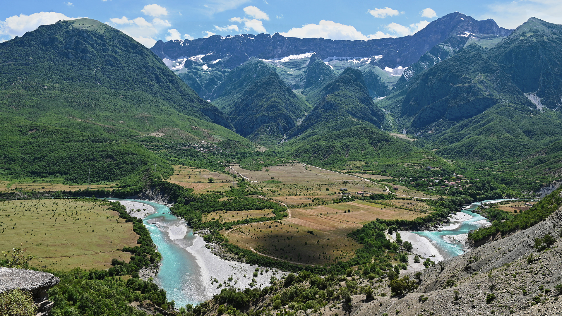 Fluss Vjosë im Nationalpark Vjosa