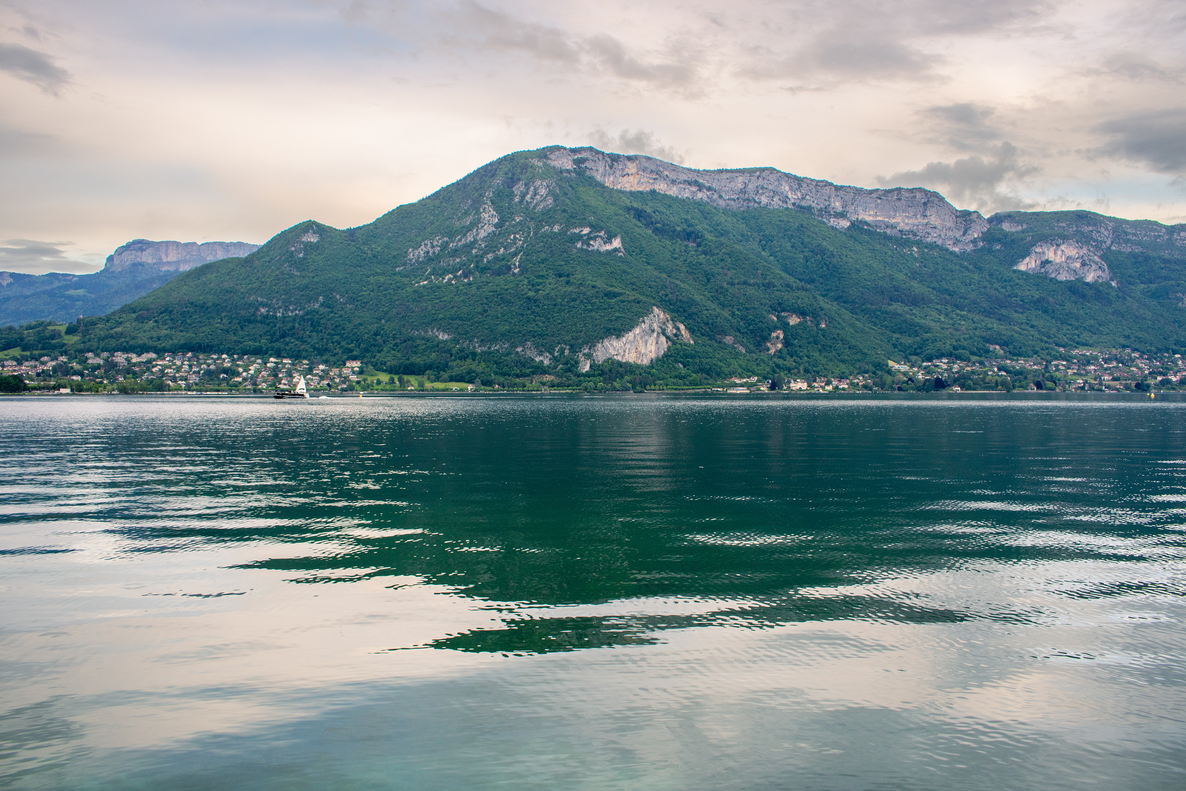 Vertical Flip | (Annecy, France)