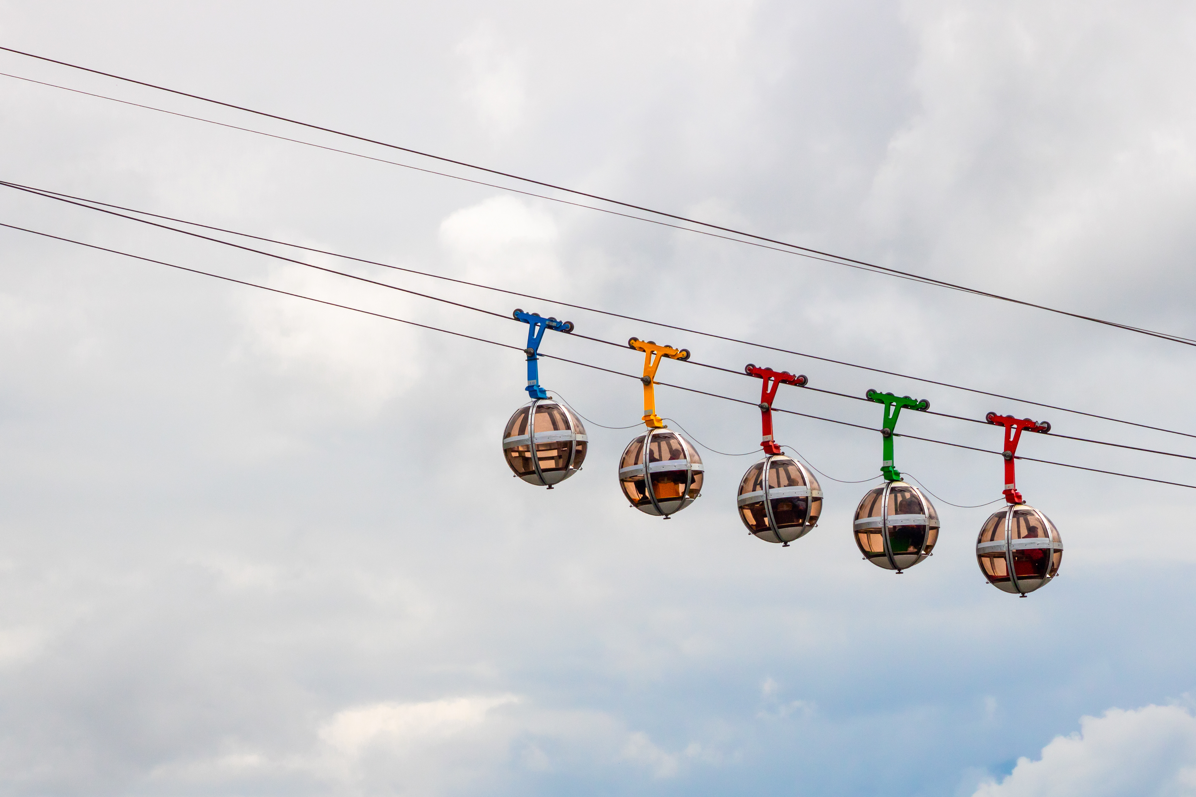 On A Wire | (Téléphérique Grenoble - Bastille)