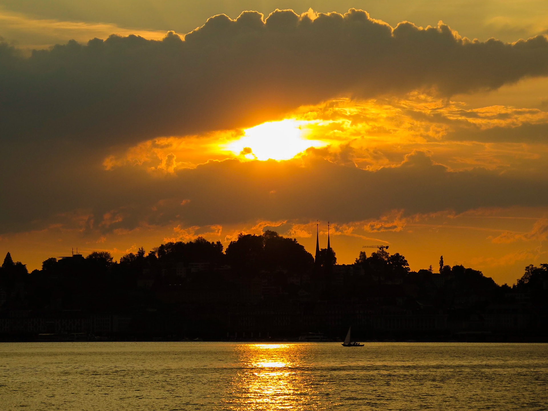 A Sunset Cruise | (Lake Lucerne)