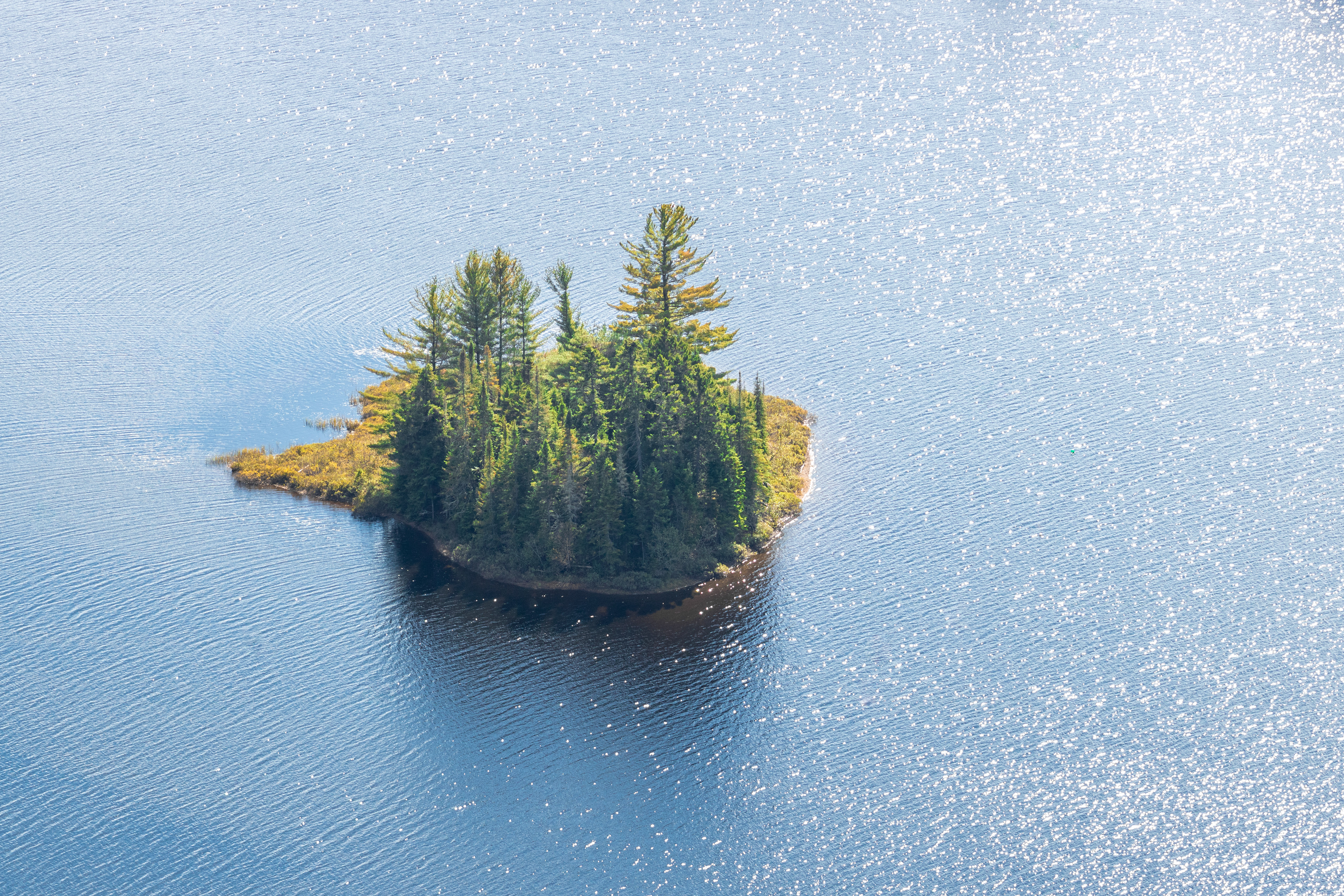 Islet | (Parc National du Mont-Tremblant)