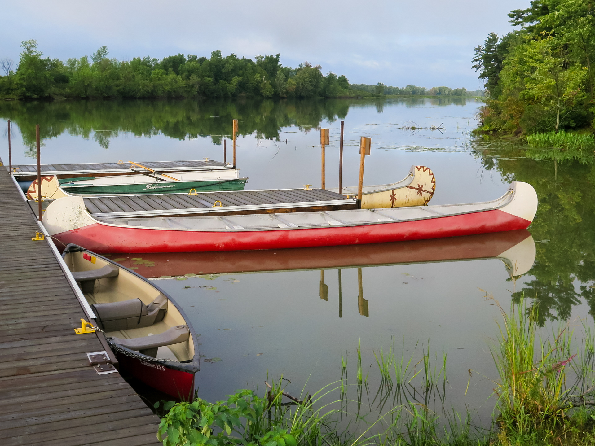 Rabaska Parking | (Plaisance, Canada)