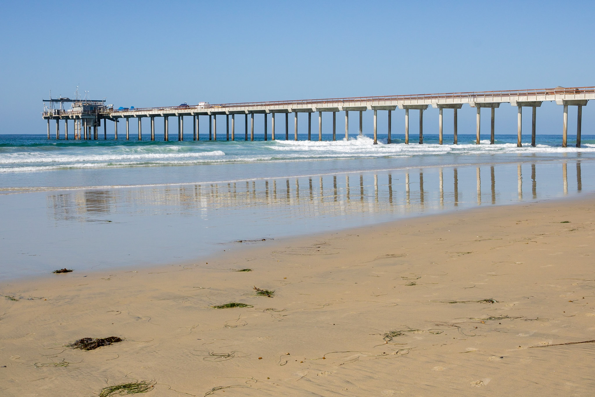 Long Walk on the Pier | (Ellen Browning Scripps Memorial Pier)