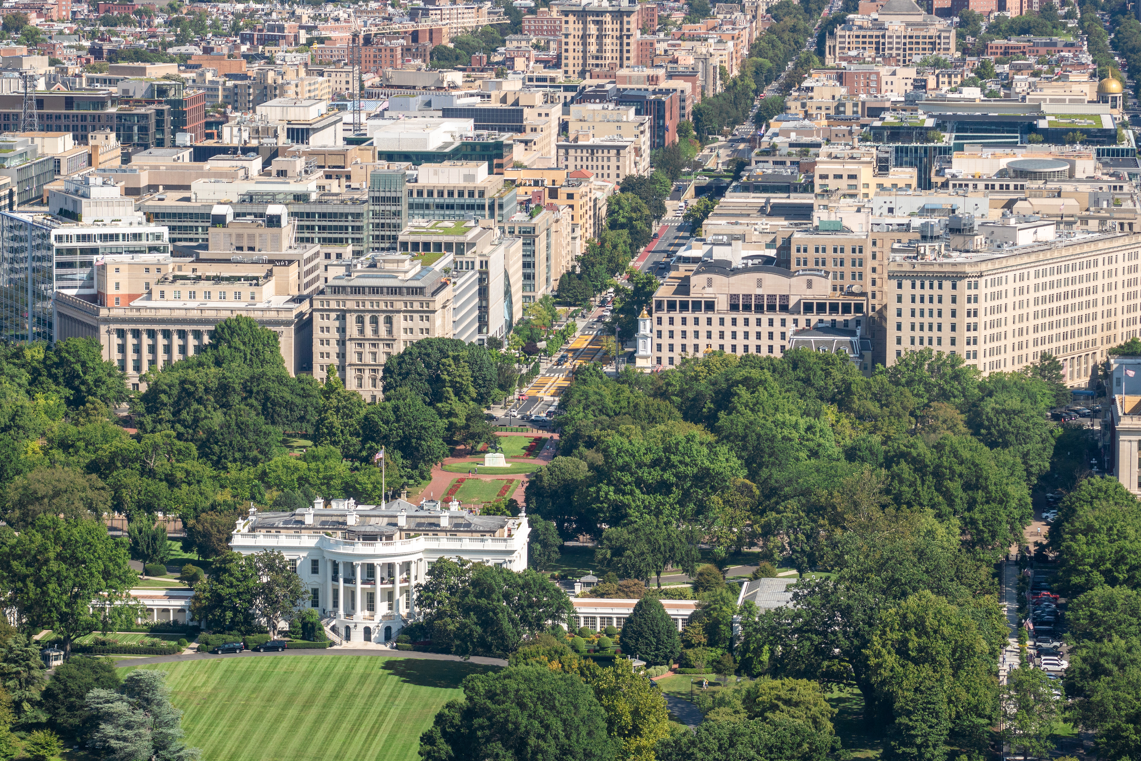 Road to the White House | (16th St NW)
