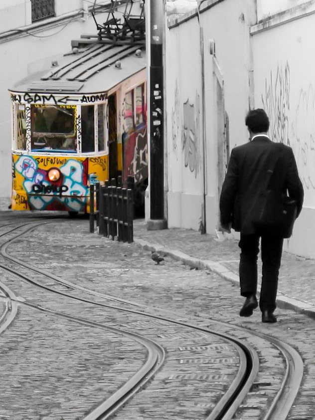 The Pedestrian | (Ascensor da Glória)