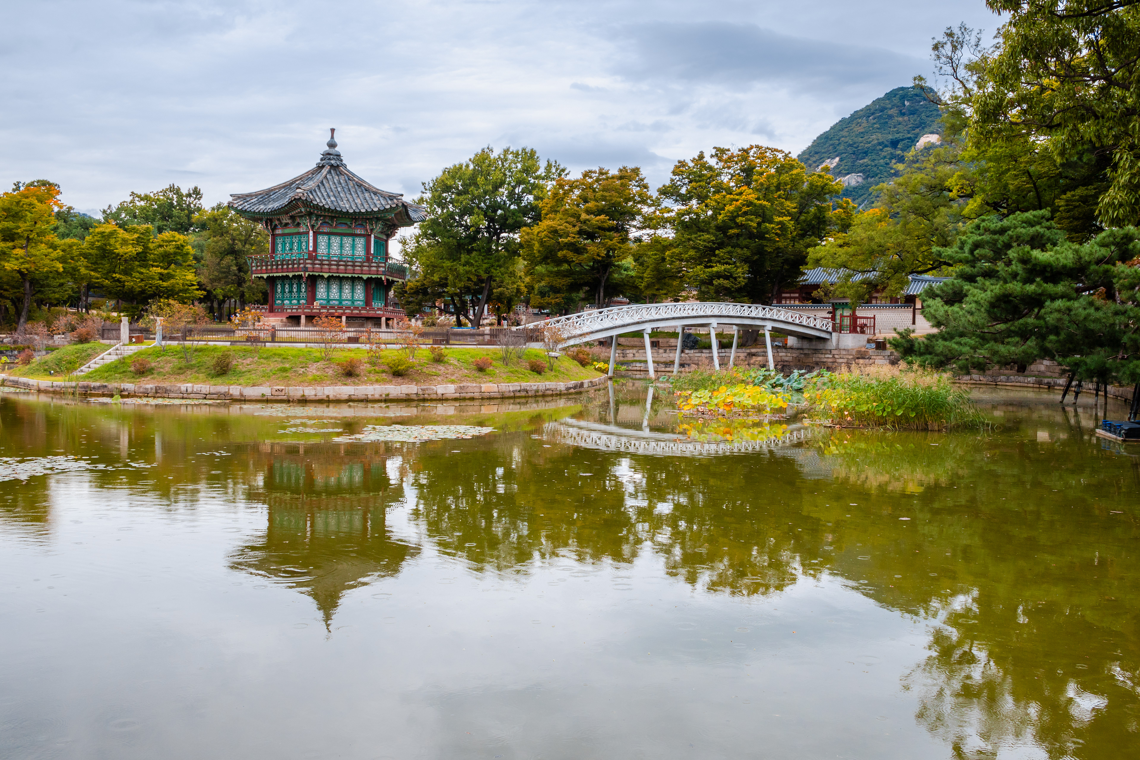 Hyangwonji | (Gyeongbokgung Palace)