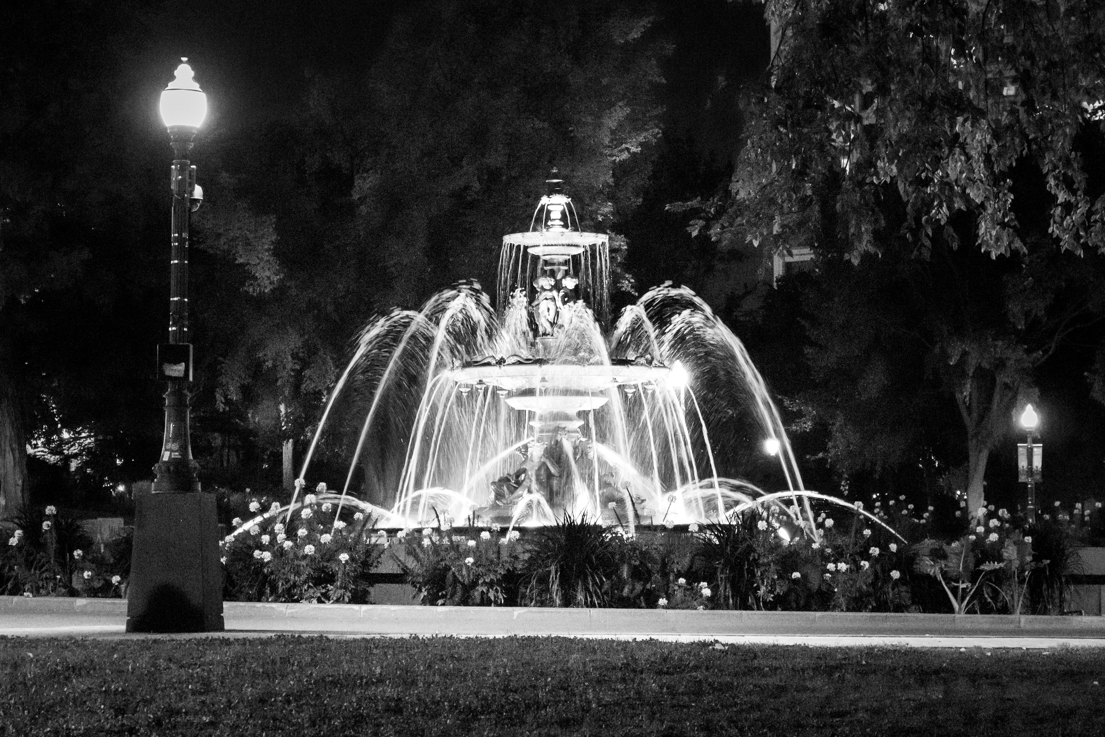 Eau Show | (Fontaine de Tourny)
