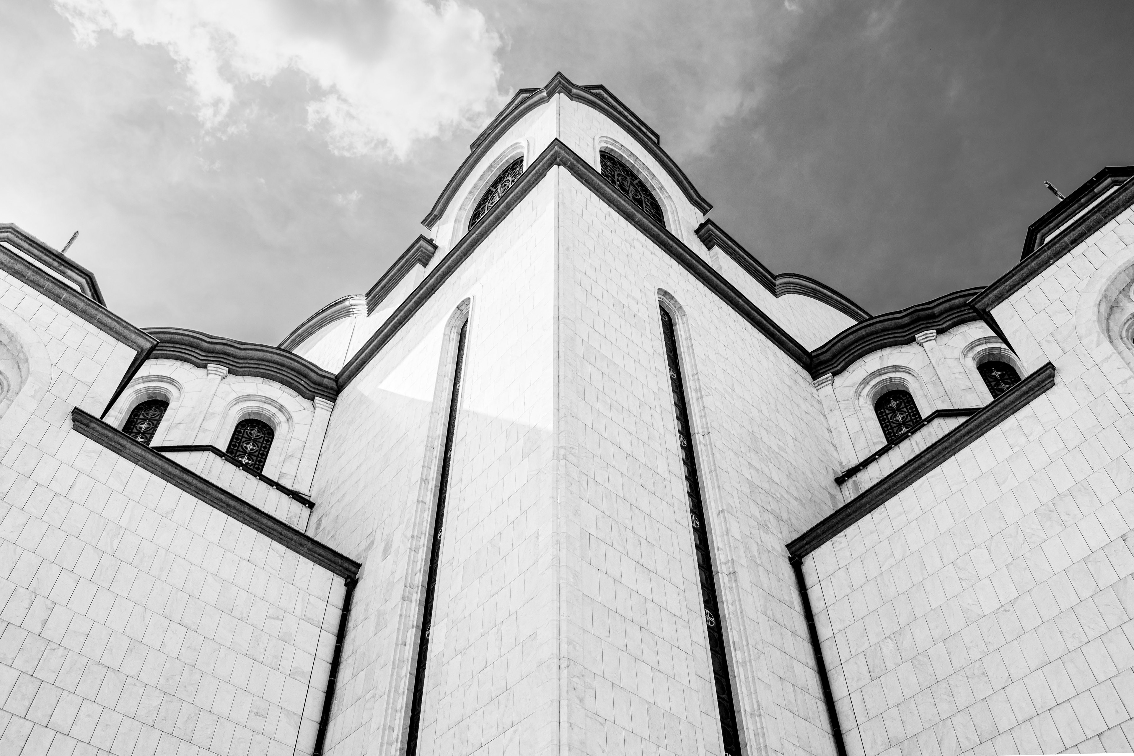Building Hug | (Temple of Saint Sava)