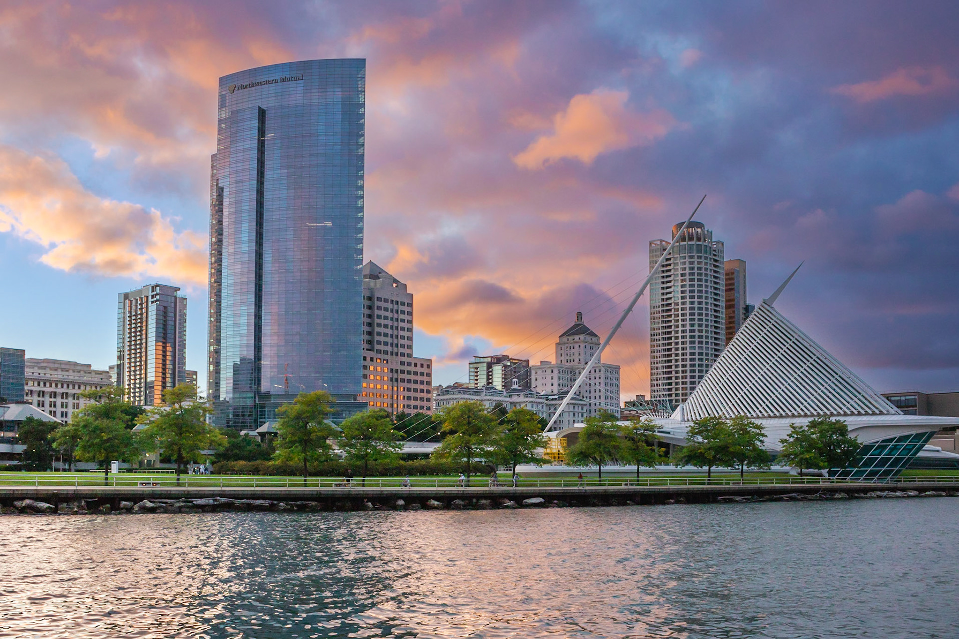 Magnificent Milwaukee | (Pier Wisconsin Cruise Dock)