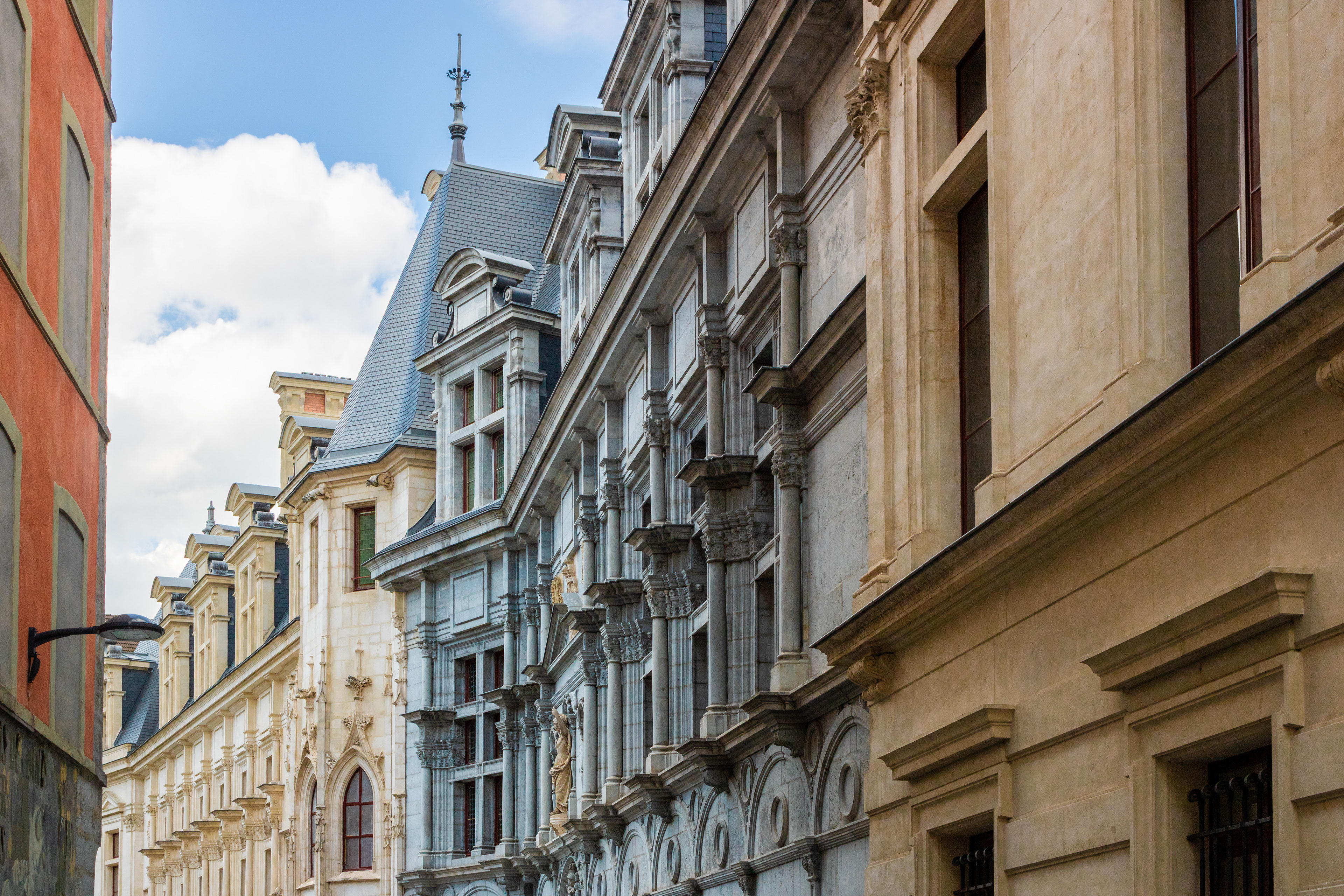 Dauphiné | (Rue du Palais)