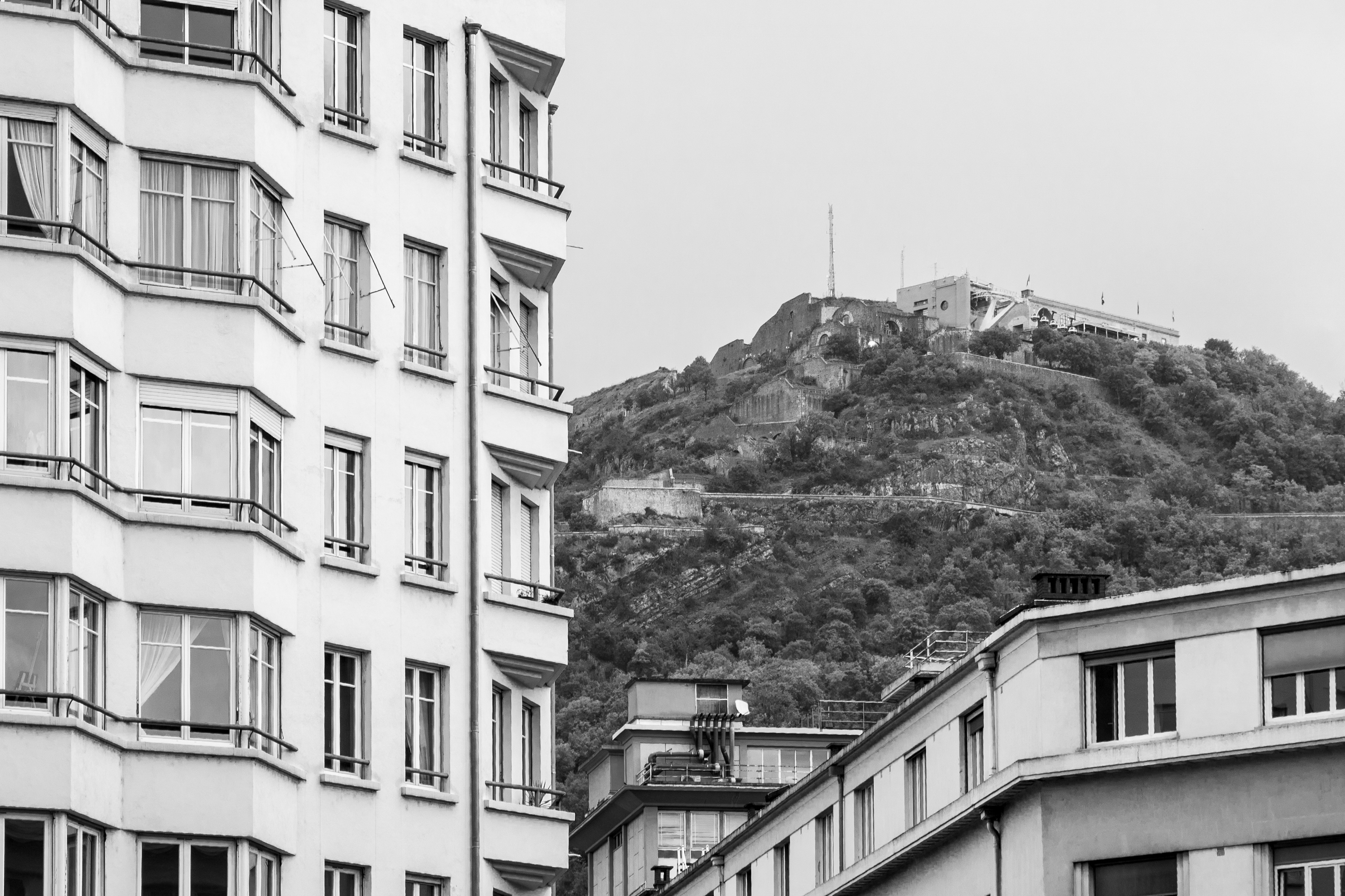 Bordering the Bastille | (Grenoble, France)