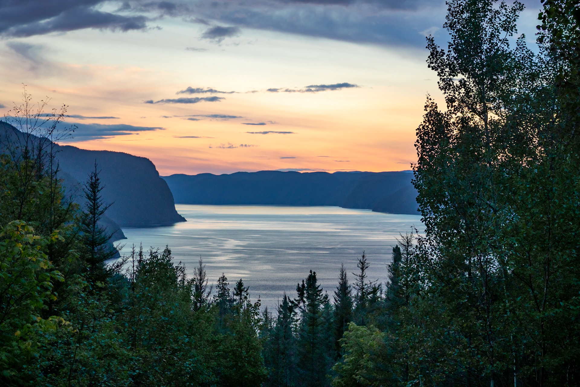 Fjord Frame | (Sentier les Caps)