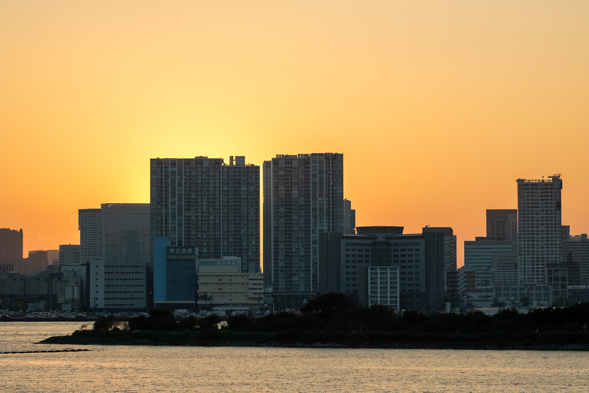 Heating Up | (Odaiba Waterfront)