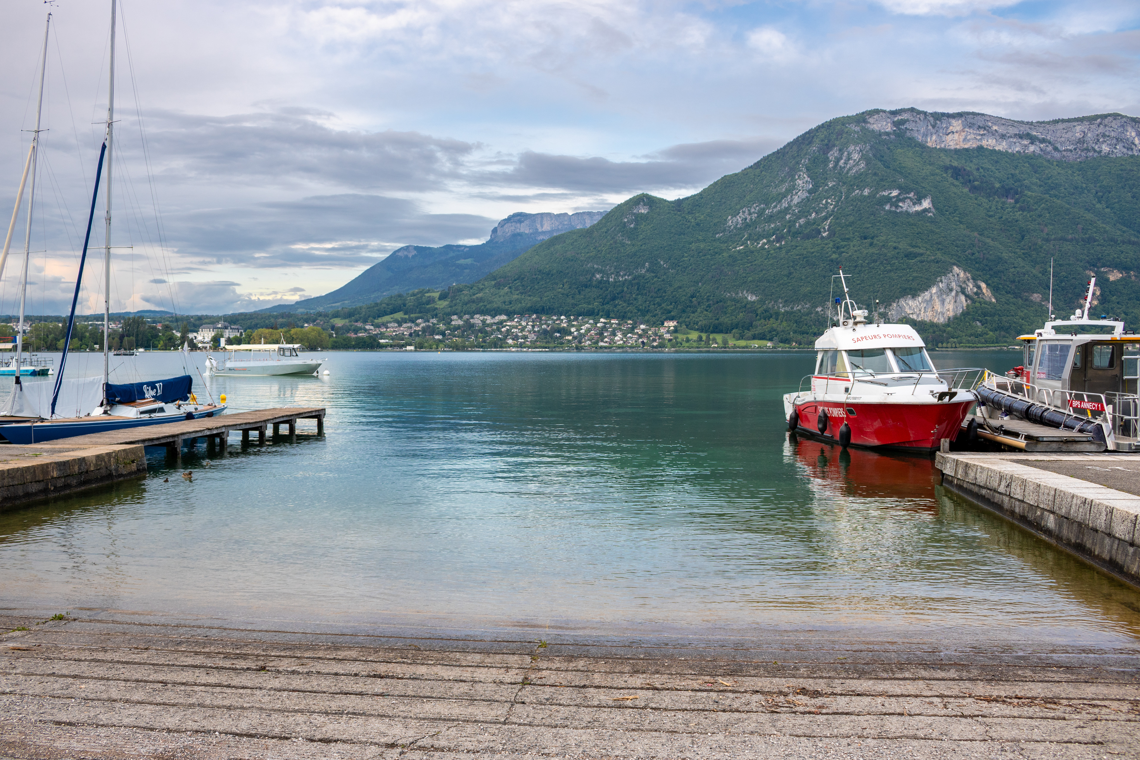 Entry Point | (Esplanade des Marquisats)