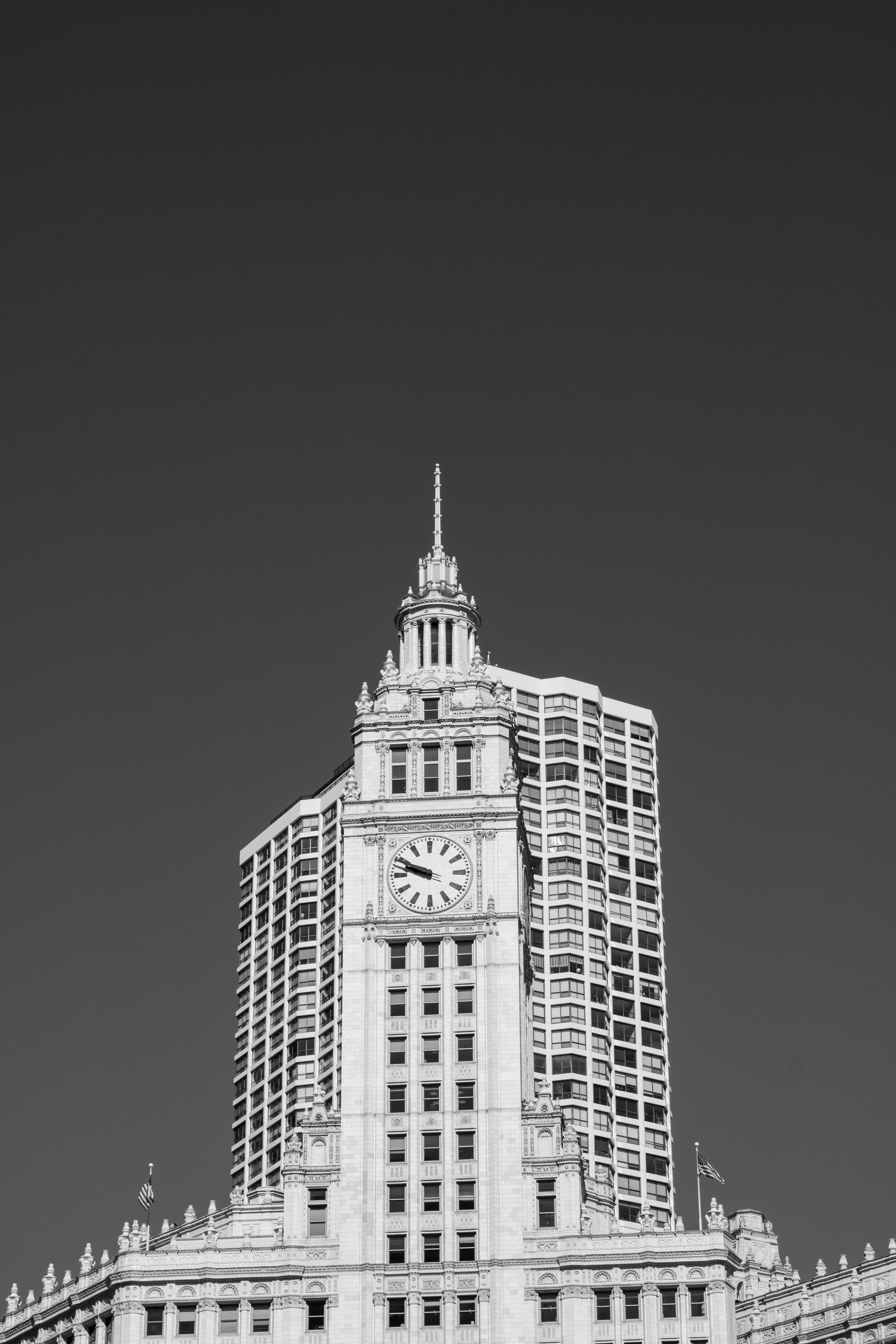 9:47 | (Chicago, USA)
