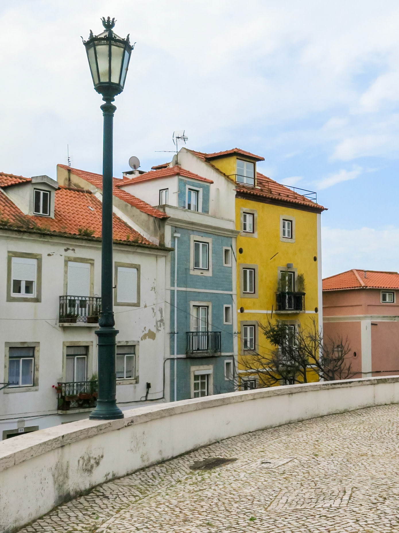 Living in Lisboa | (Feira da Ladra)