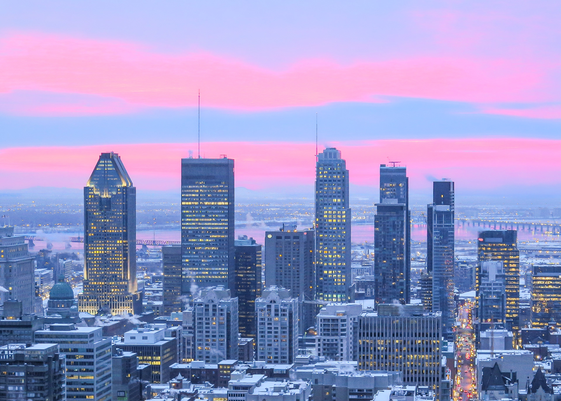 Sunrise in the City | (Montreal, Canada)