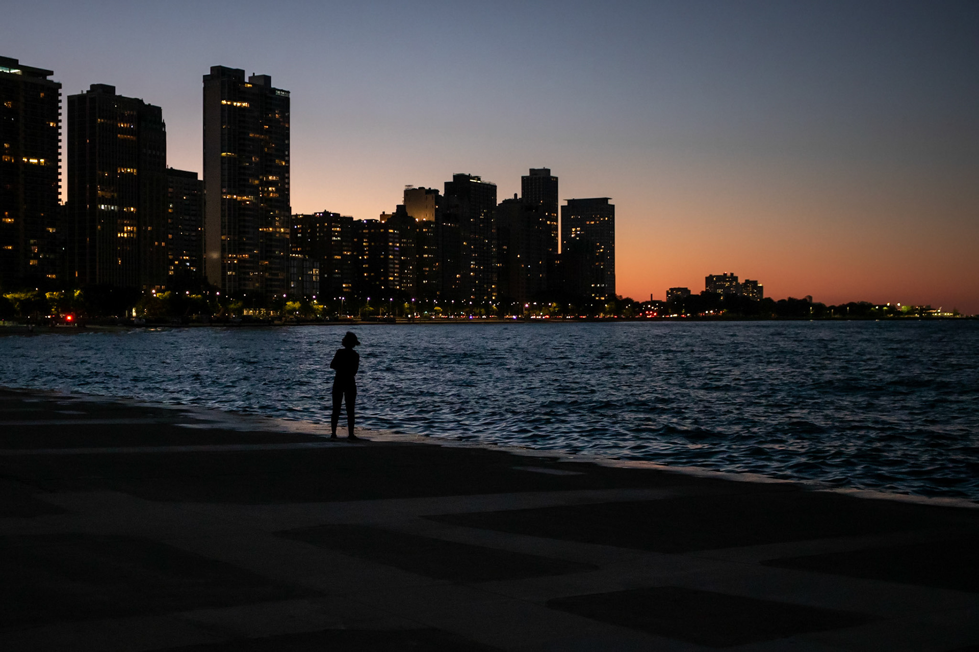 Sparkle and Stare | (Lakefront Trail)