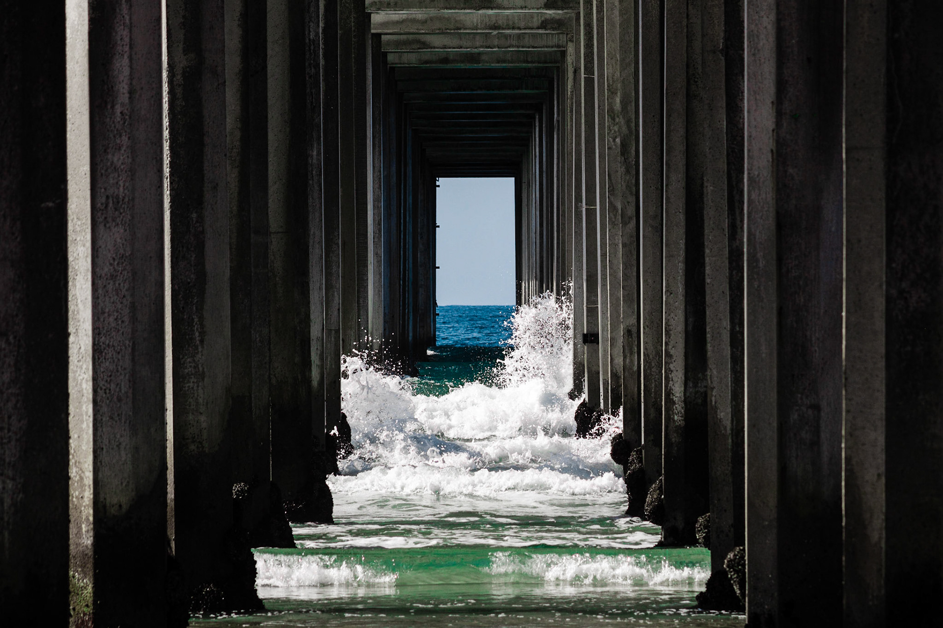 Tunnel of Waves | (Ellen Browning Scripps Memorial Pier)
