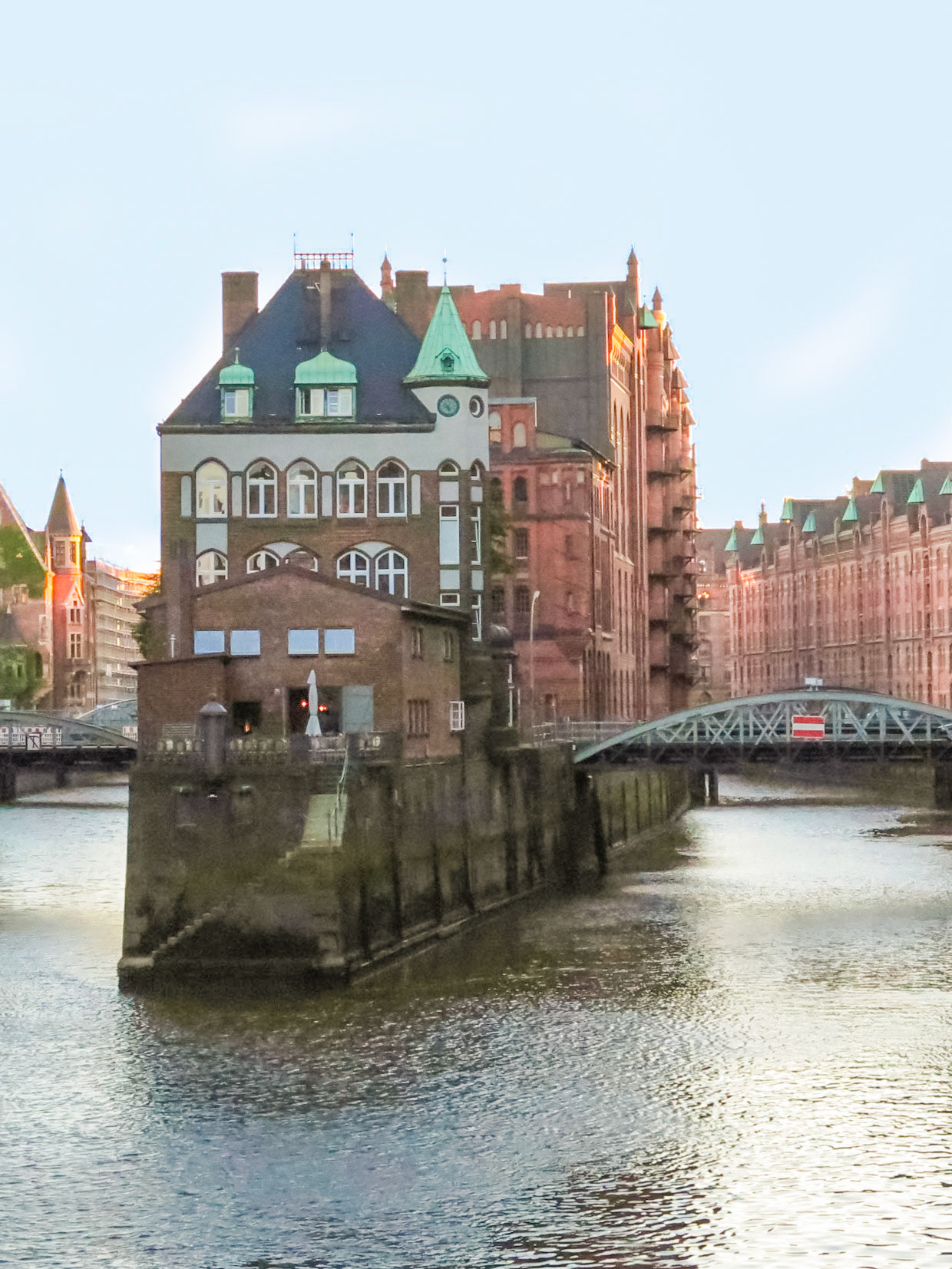 Water Castle | (Speicherstadt)