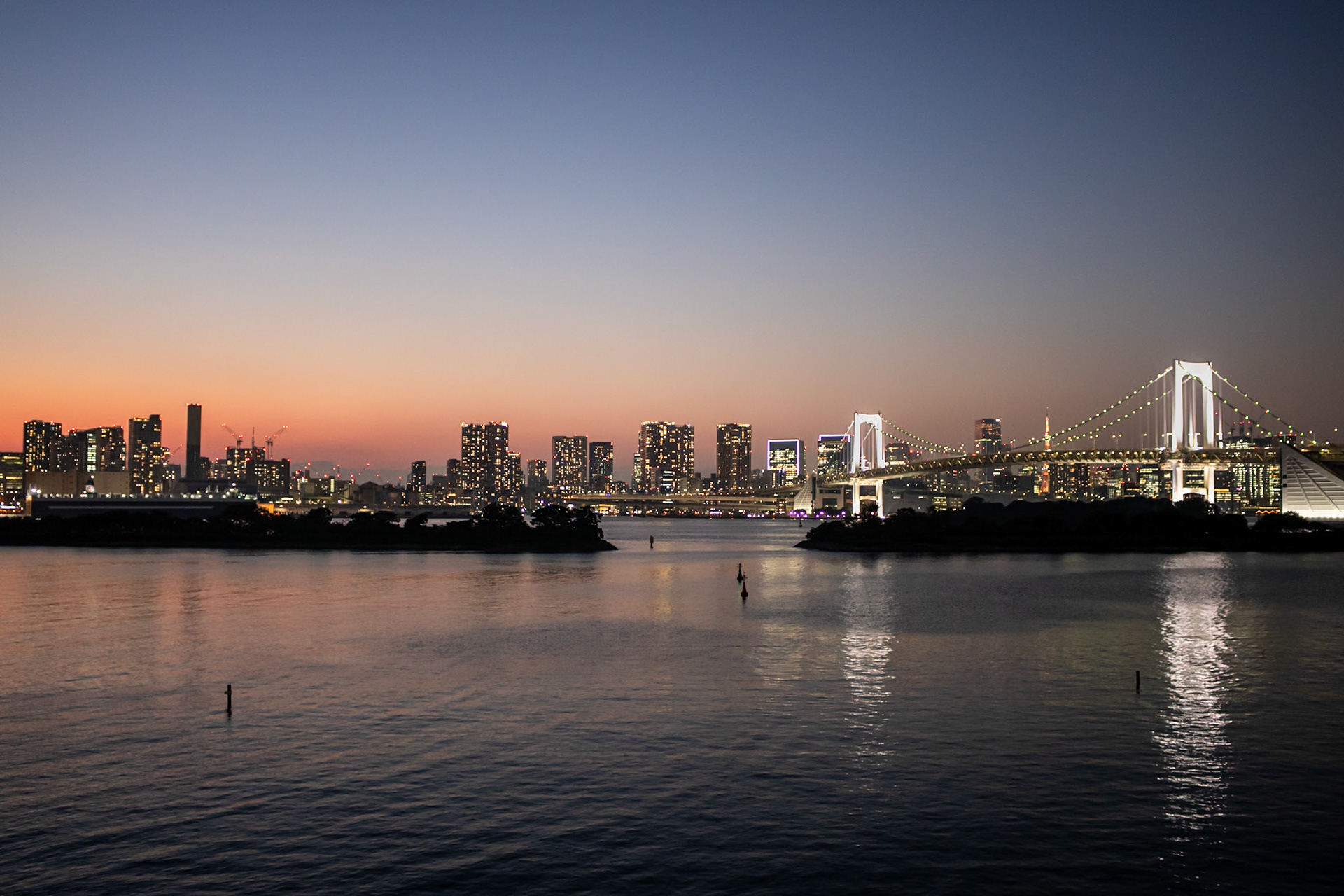 Goodnight, Tokyo | (Odaiba Waterfront)