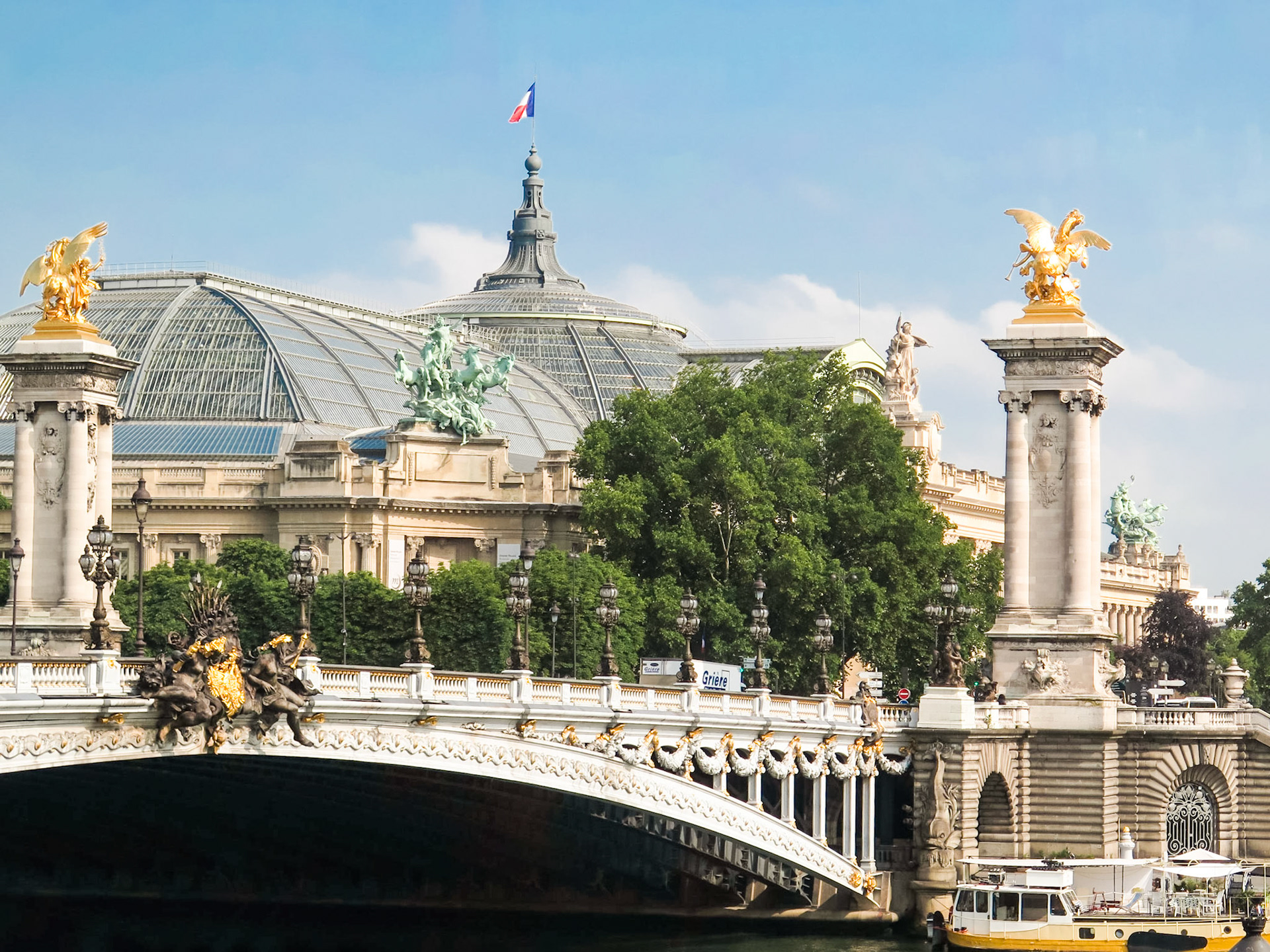Le Pont | (Pont Alexandre III, Paris)