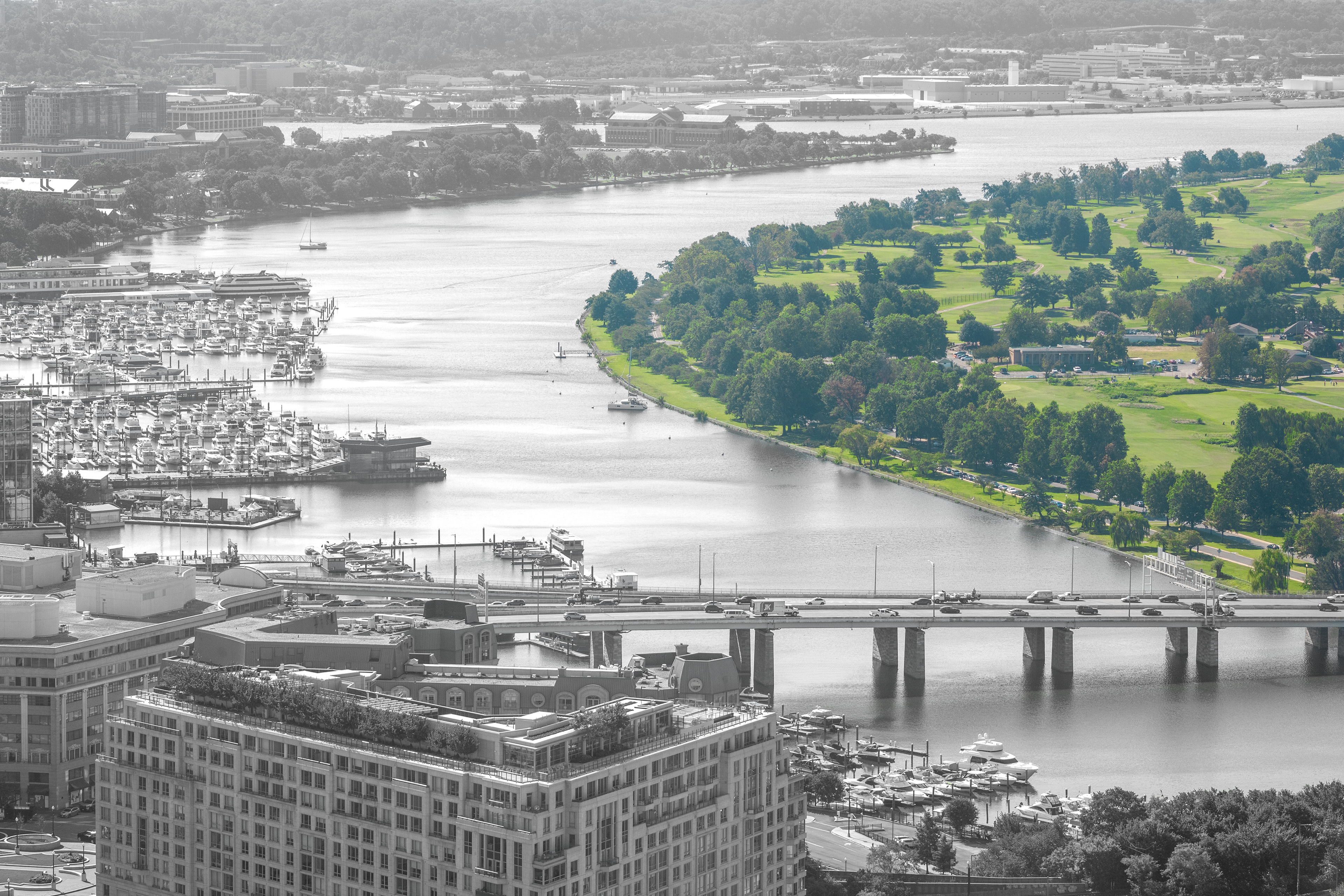 Park Peek | (Washington Monument Observation Level)