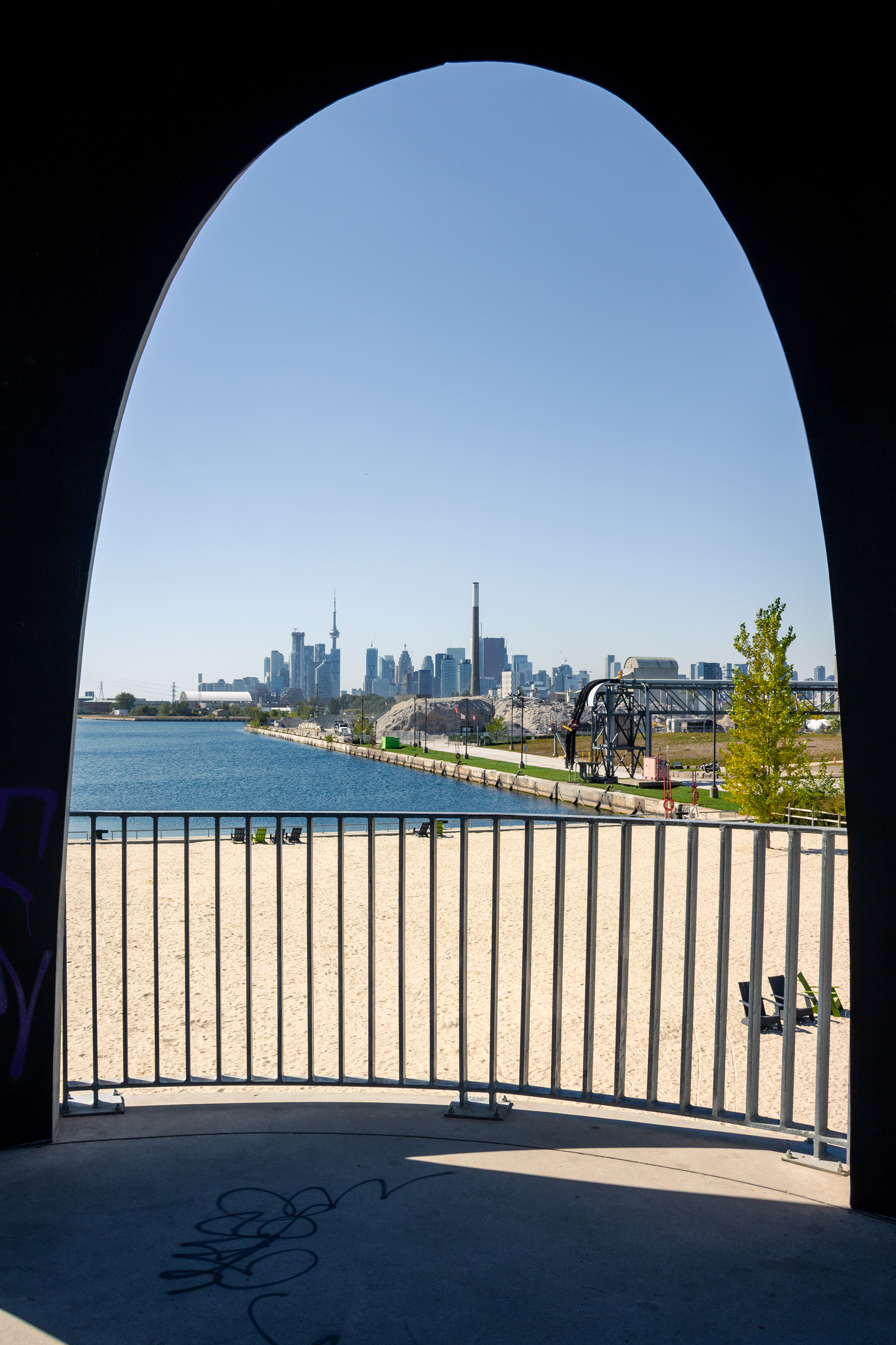 Construction Skyline | (Leslie Lookout Park)