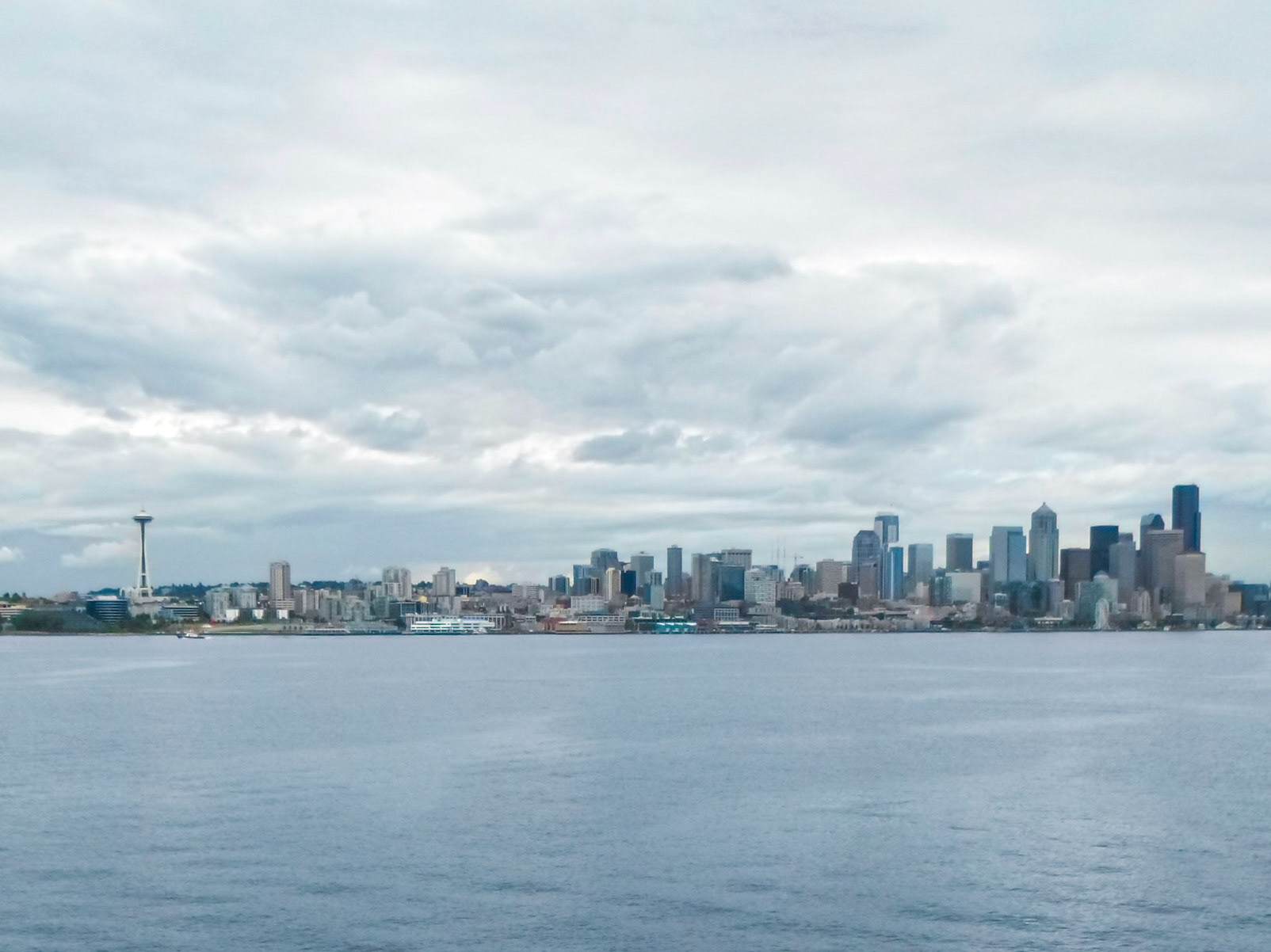 Elliott Bay | (Seattle-Bainbridge Ferry)