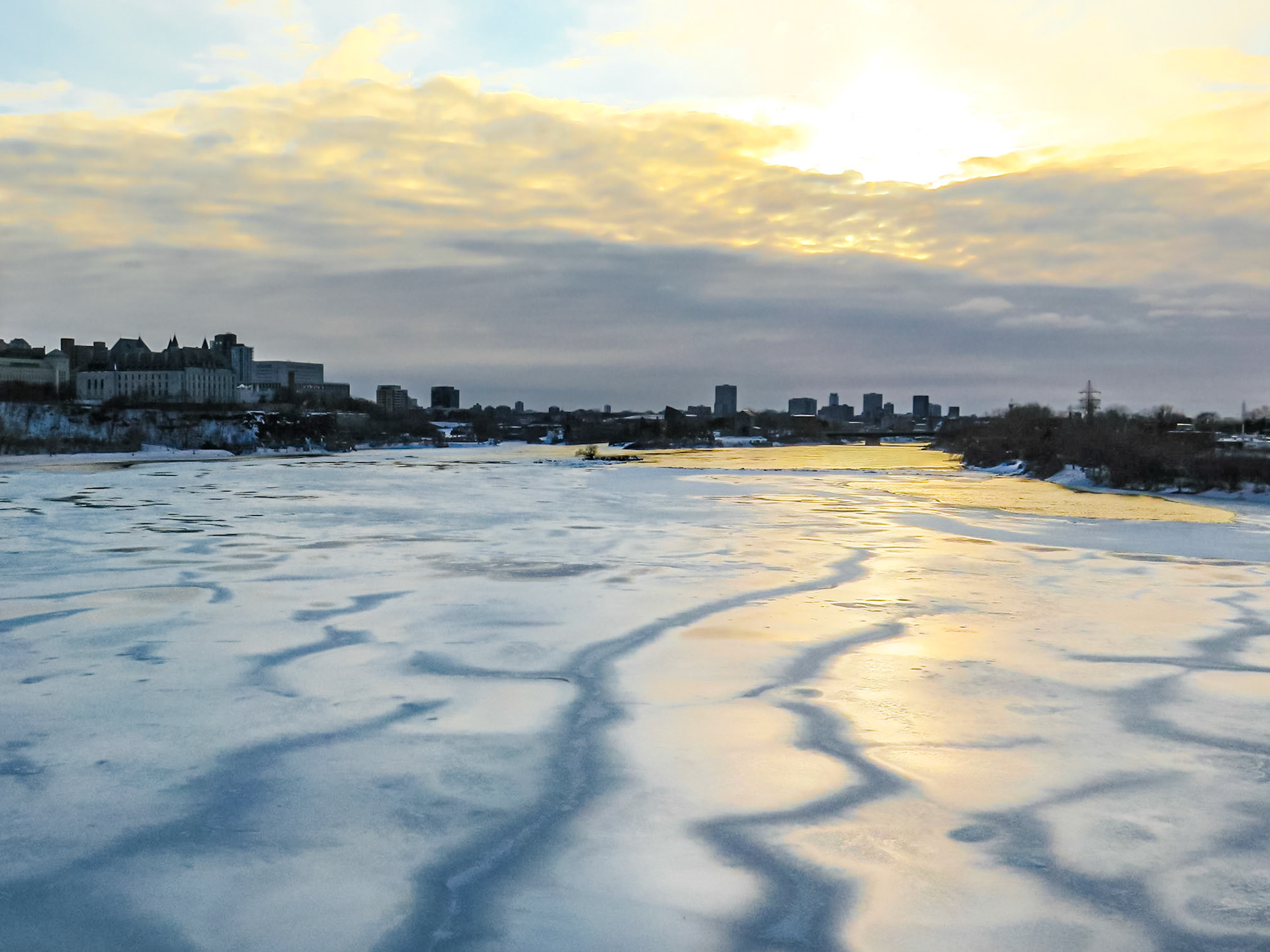 Frozen Veins | (Ottawa River)
