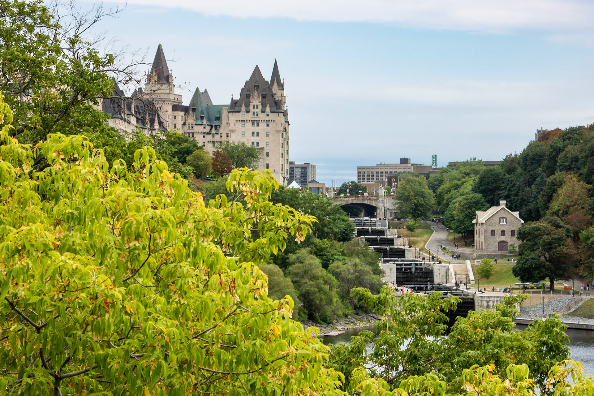 Castle in the Capital | (Fairmont Château Laurier)