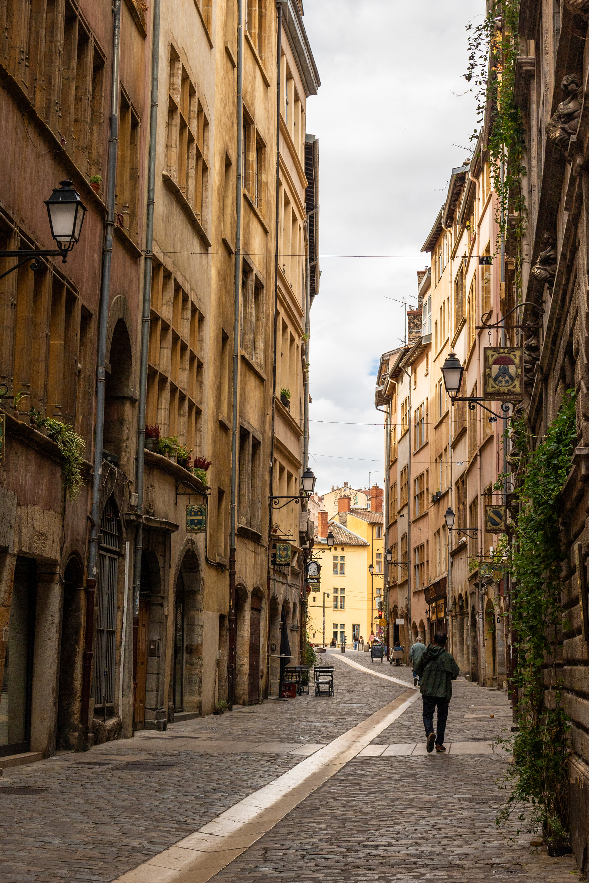 Street Stroll | (Vieux Lyon)