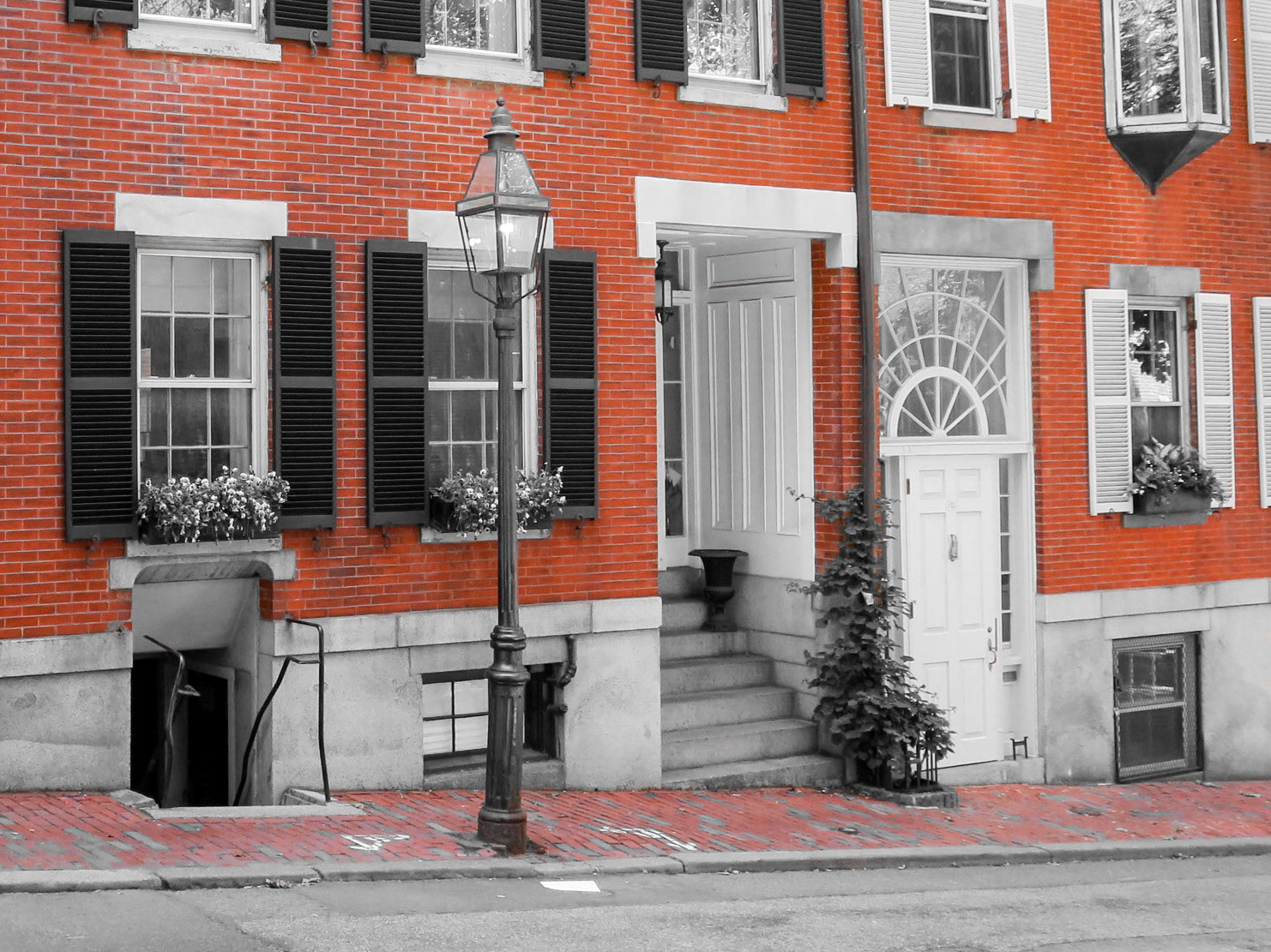 Red Brick Road | (Beacon Hill)