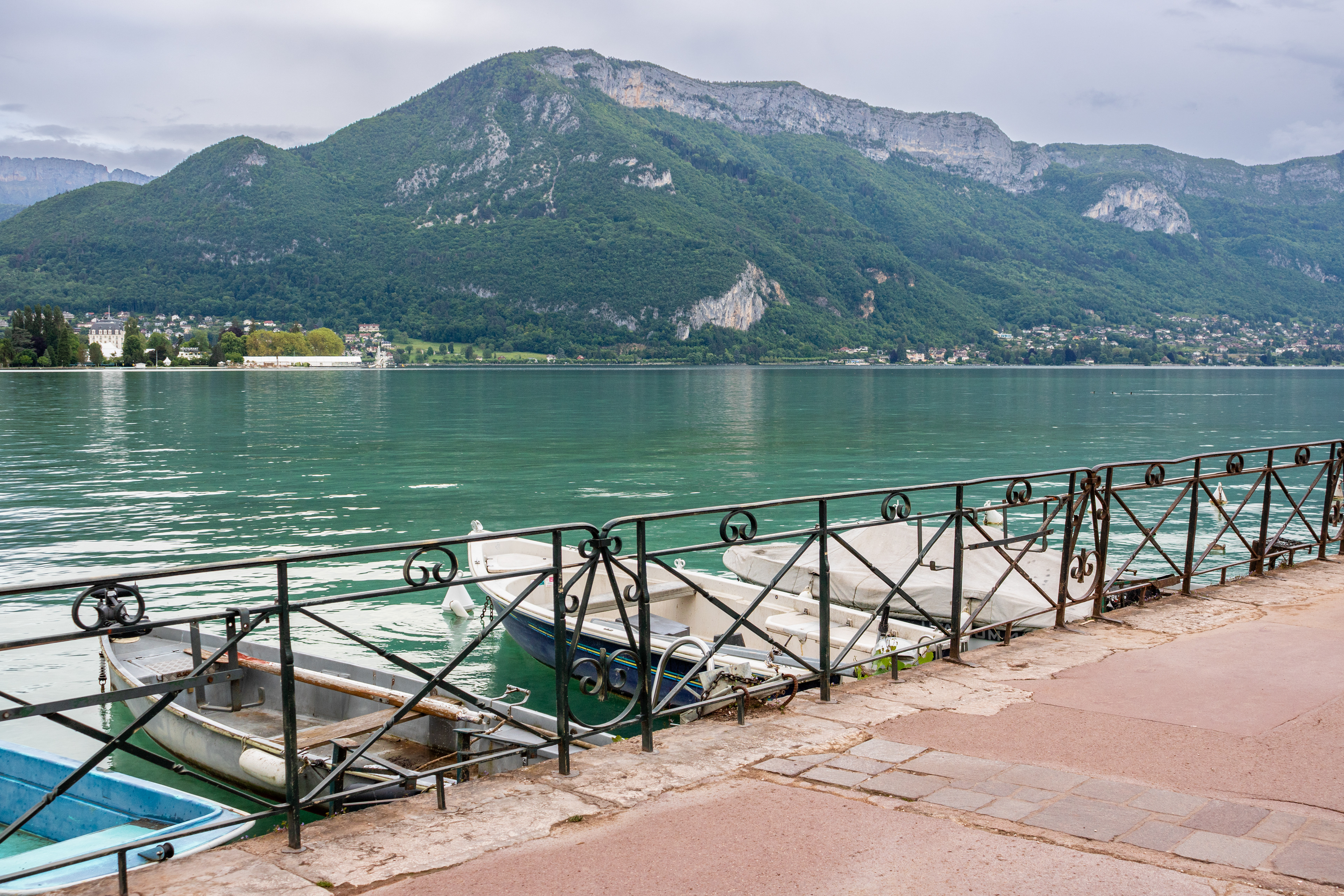 High and Wired  | (Les Jardins de l'Europe)