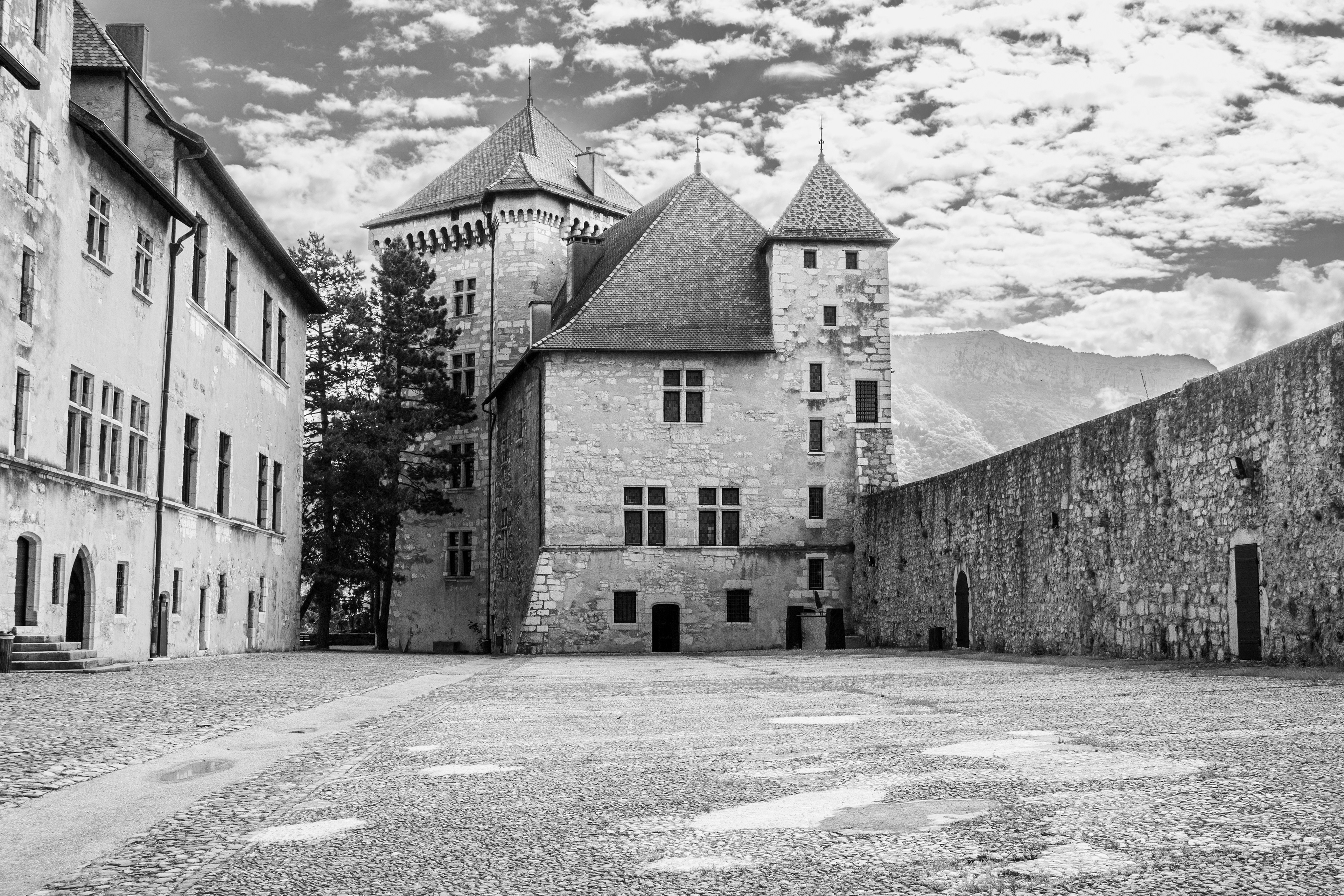 Castle-Museum | (Annecy, France)