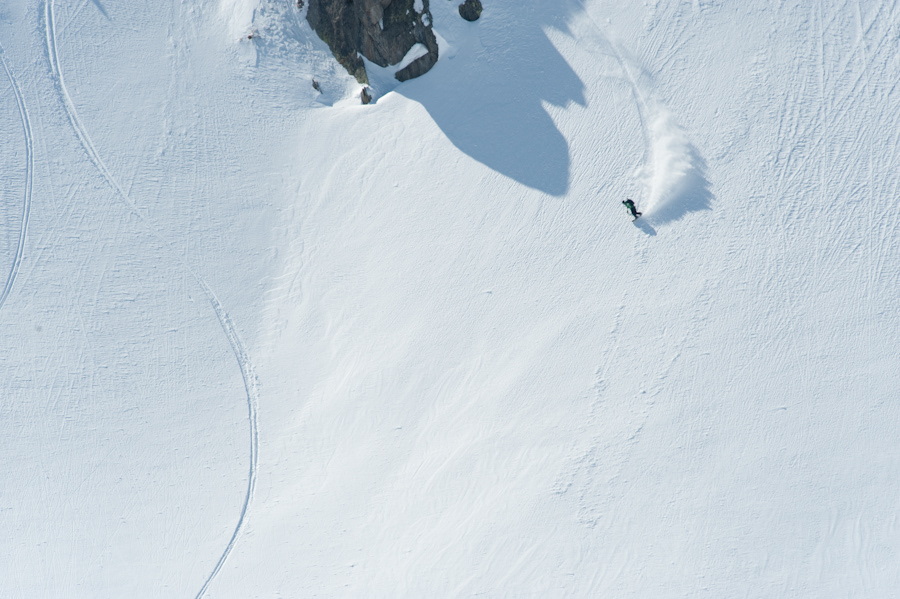 Snowboarden mit Kamerarucksack (ROMAN)