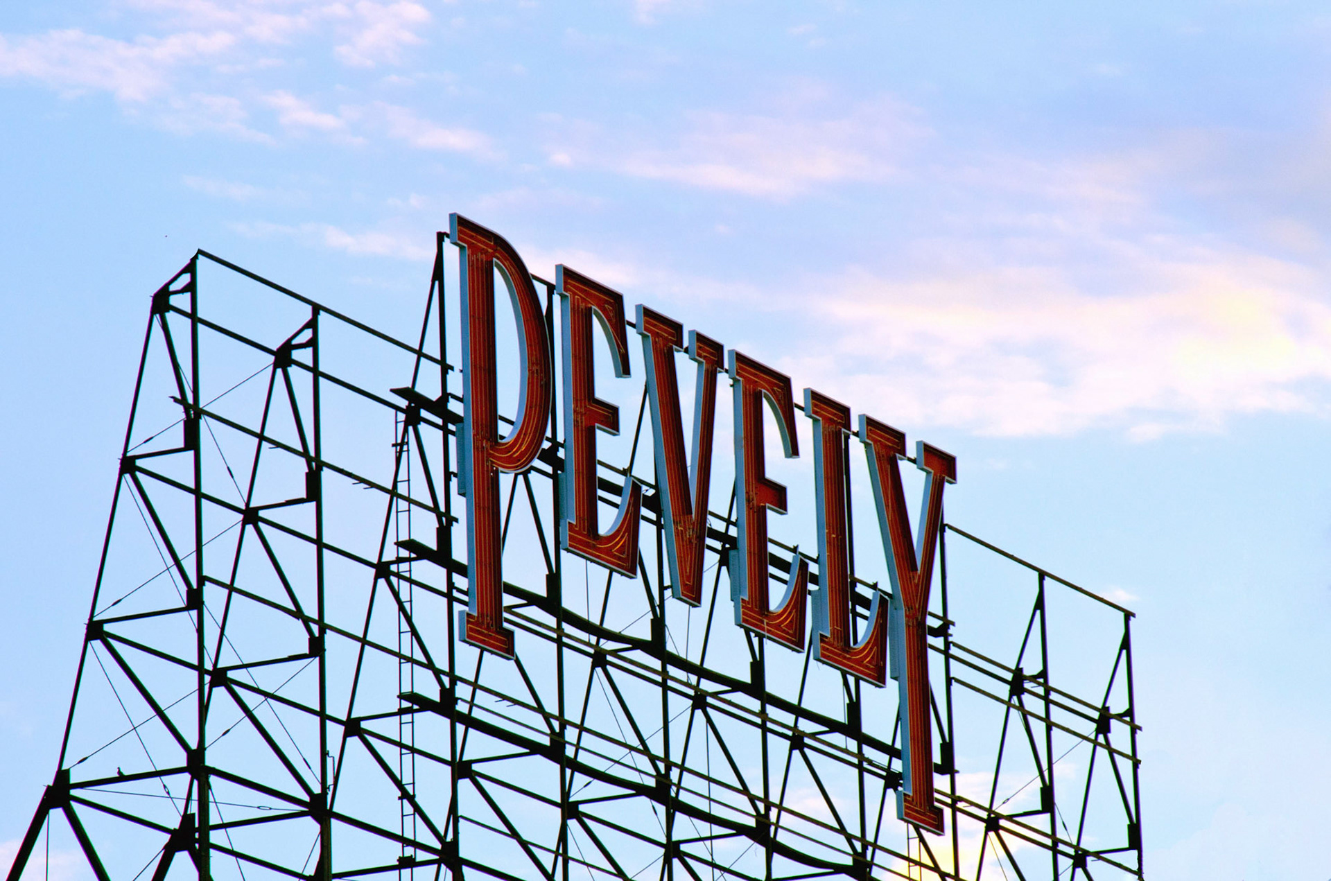old neon signs from around st. louis