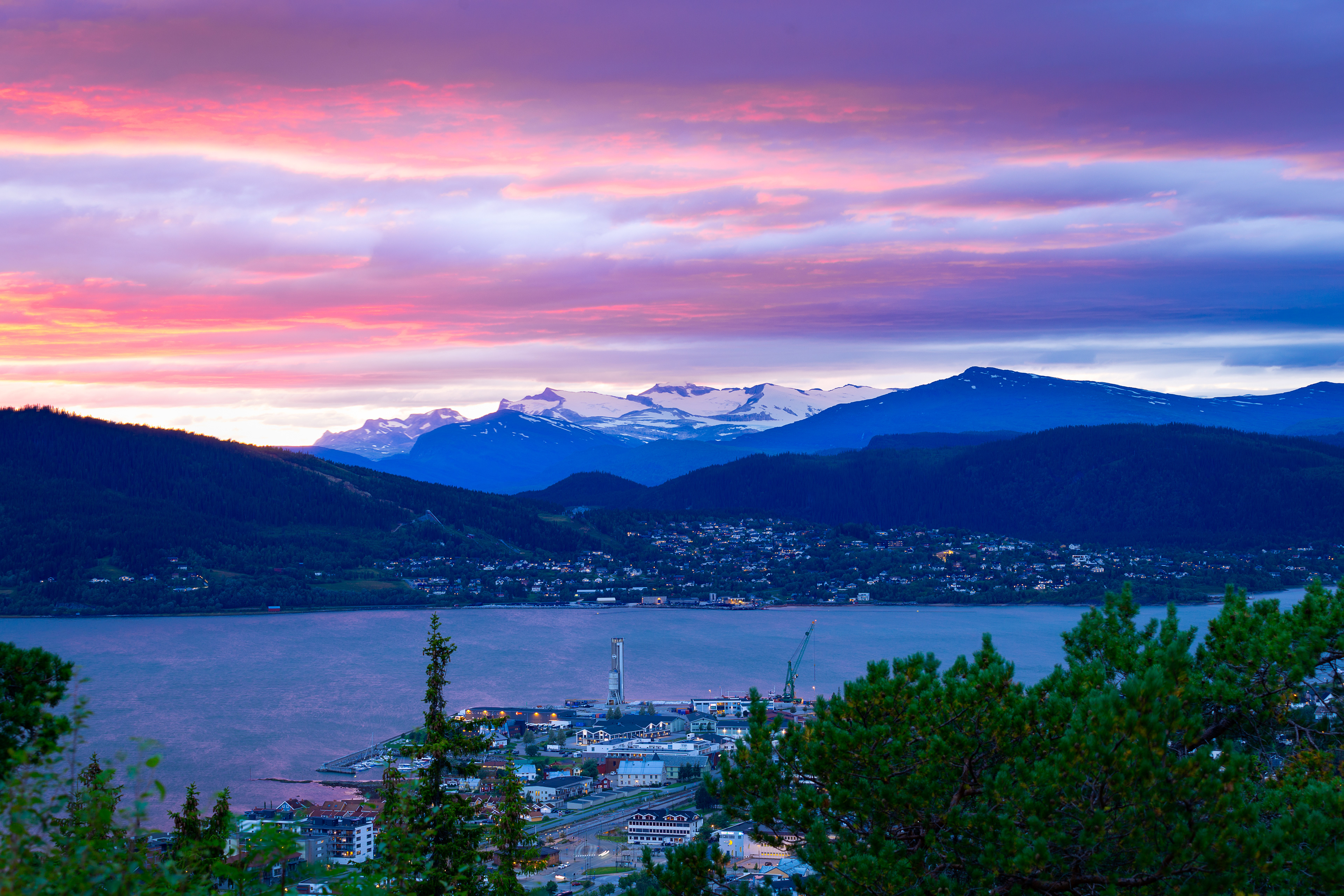Vakker solnedgang sett fra Appelsinhaugen.