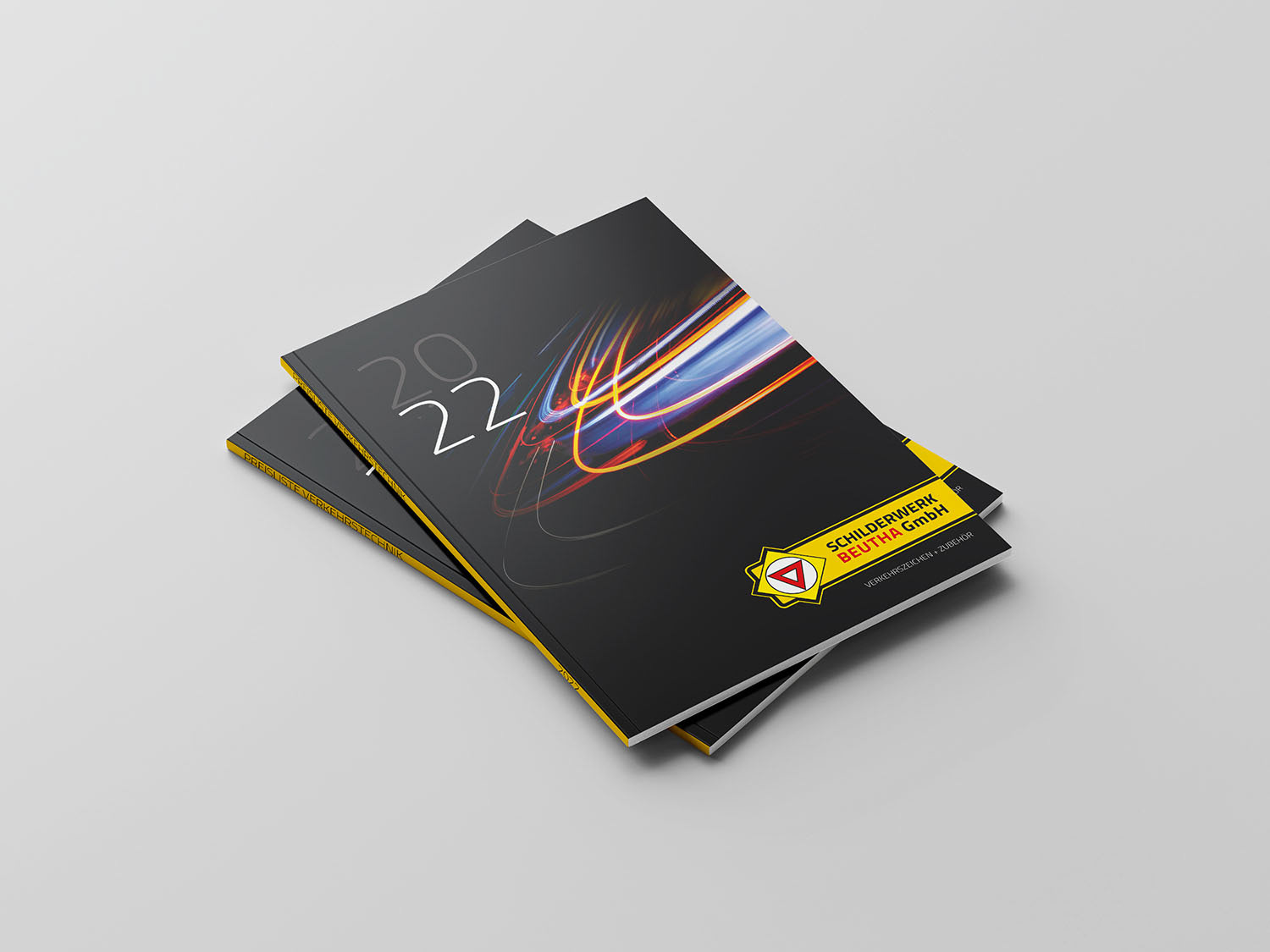 Mattes Cover mit Glanzlack